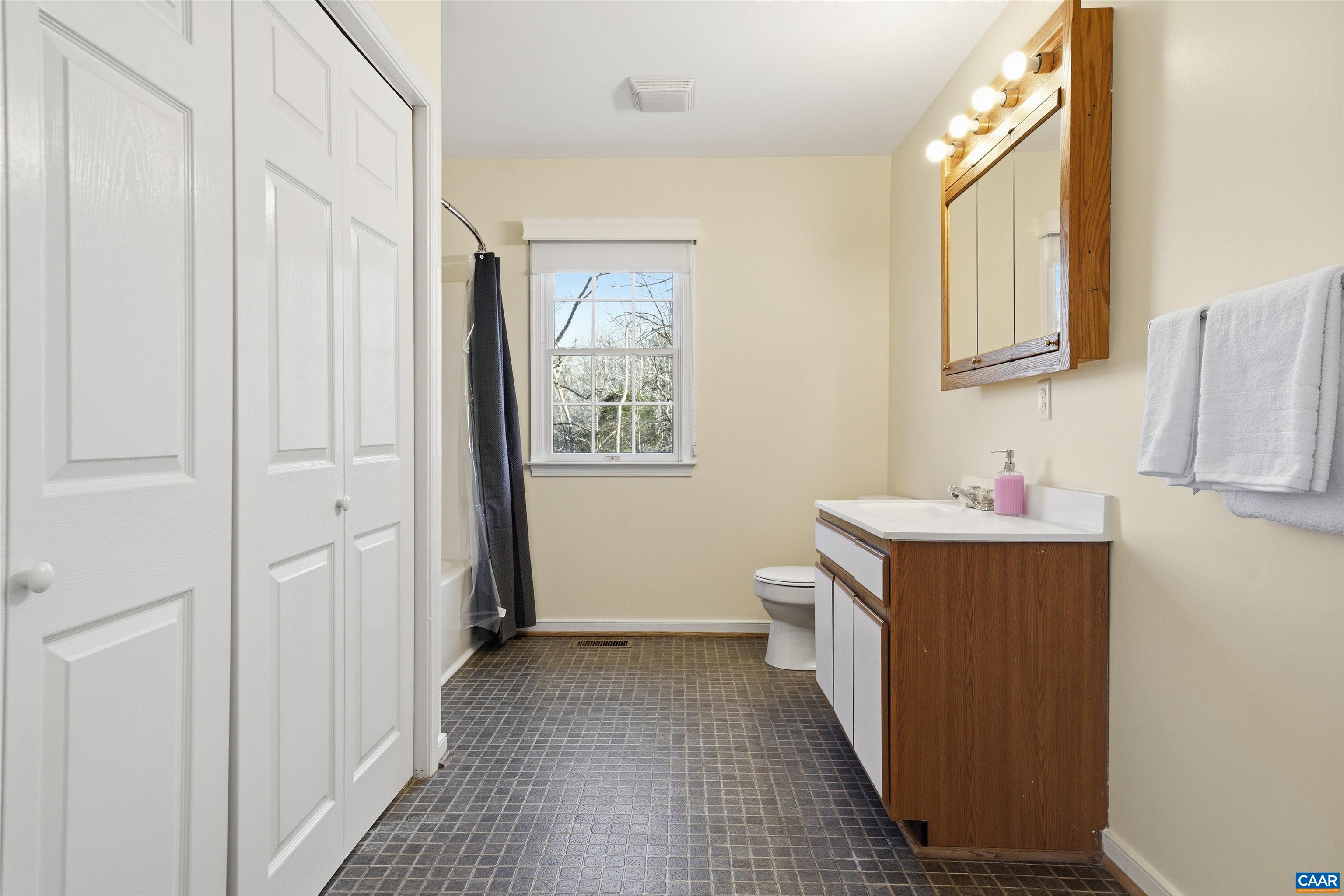 6639 BLENHEIM RD, SCOTTSVILLE, Virginia 24590, 4 Bedrooms Bedrooms, ,2 BathroomsBathrooms,Residential,Lone Jack Offering,6639 BLENHEIM RD,681945 MLS # 681945