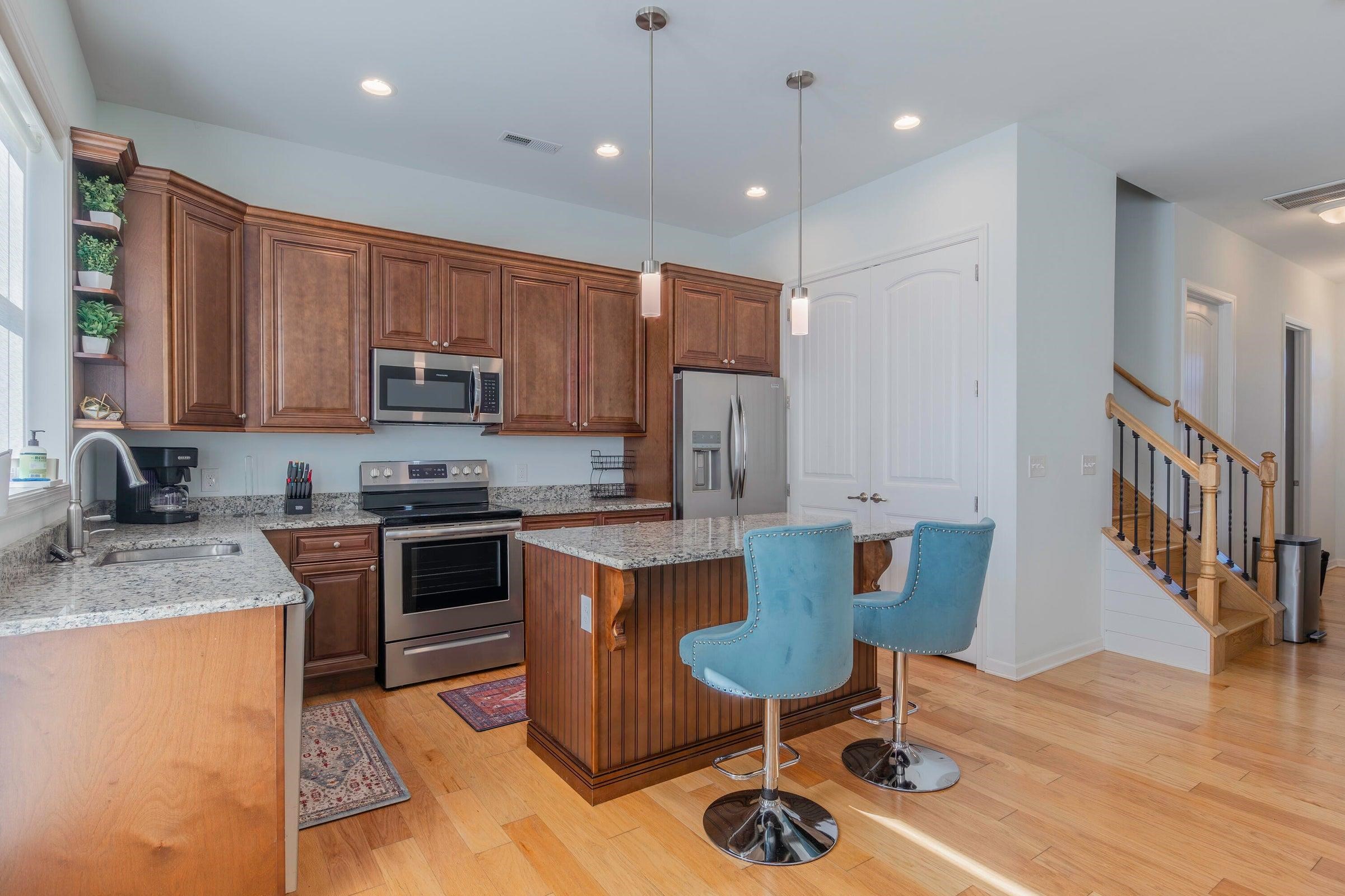 34 FLORENCE SARAH LN, LEXINGTON, Virginia 24450, 4 Bedrooms Bedrooms, ,4 BathroomsBathrooms,Residential,34 Florence Sarah Ln Lexington, VA 24450,34 FLORENCE SARAH LN,681952 MLS # 681952