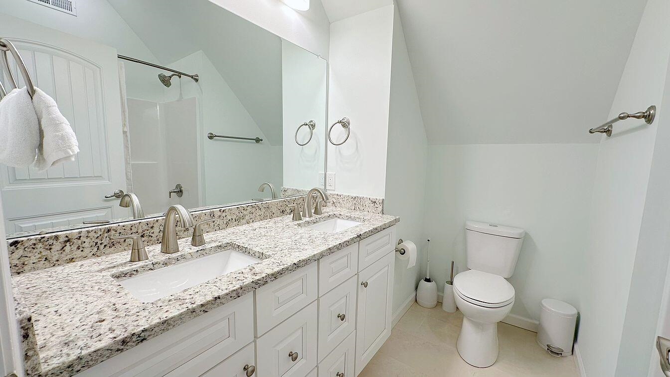 34 FLORENCE SARAH LN, LEXINGTON, Virginia 24450, 4 Bedrooms Bedrooms, ,4 BathroomsBathrooms,Residential,34 Florence Sarah Ln Lexington, VA 24450,34 FLORENCE SARAH LN,681952 MLS # 681952
