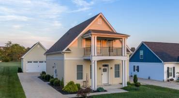 A light-filled, spacious home located in The Ponds at Lexington!