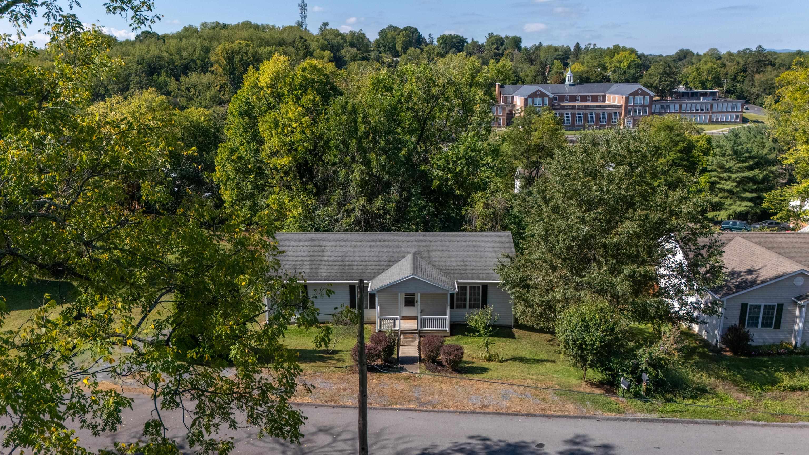 36 ARLINGTON ST, STAUNTON, Virginia 24401, 3 Bedrooms Bedrooms, ,3 BathroomsBathrooms,Residential,36 ARLINGTON ST,681953 MLS # 681953 36 ARLINGTON ST, STAUNTON, Virginia 24401, 3 Bedrooms Bedrooms, ,3 BathroomsBathrooms,Residential,36 ARLINGTON ST,681953 MLS # 681953