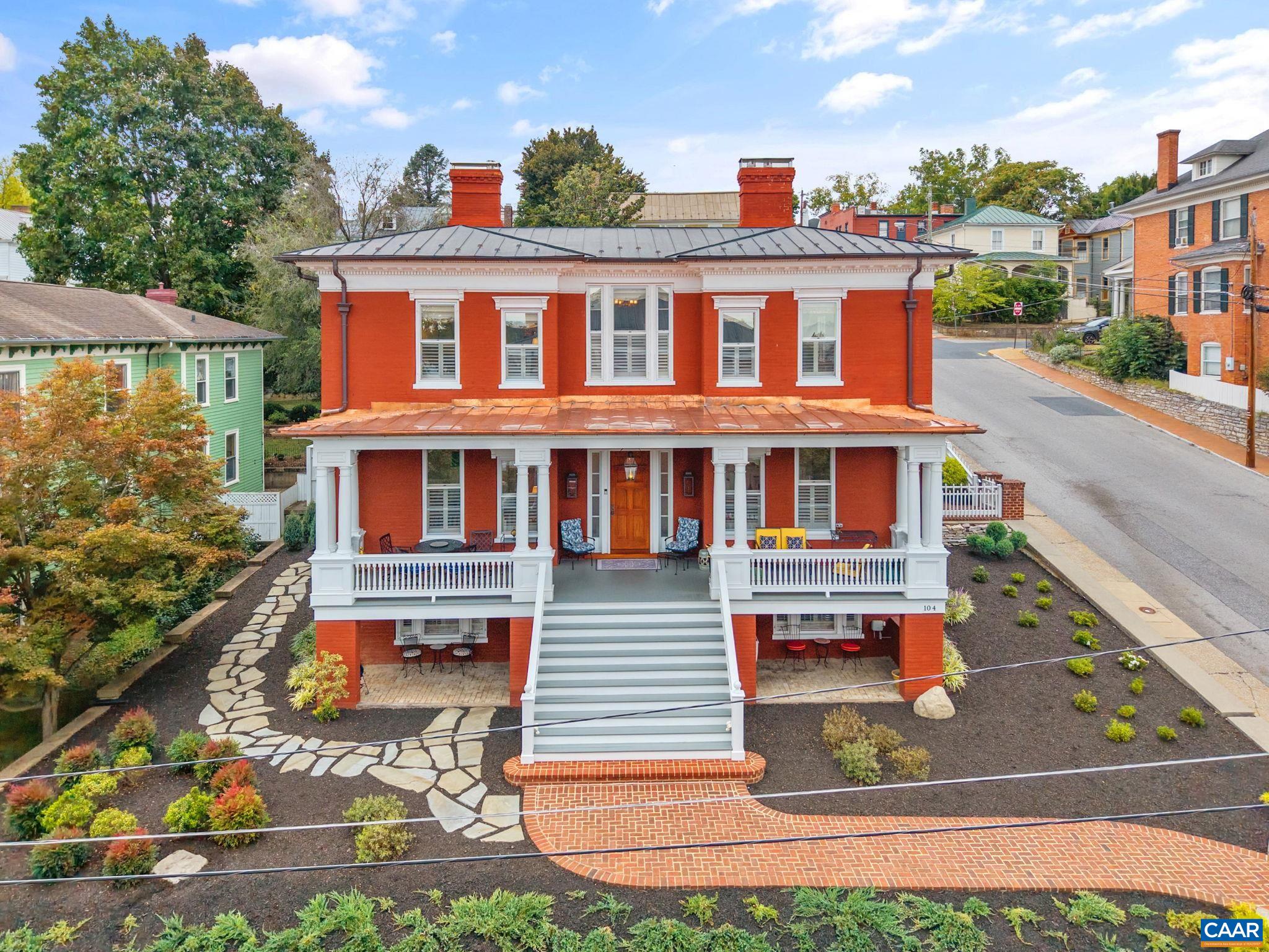 104 CHURCH ST, STAUNTON, Virginia 24401, 4 Bedrooms Bedrooms, ,3 BathroomsBathrooms,Residential,104 CHURCH ST,681962 MLS # 681962