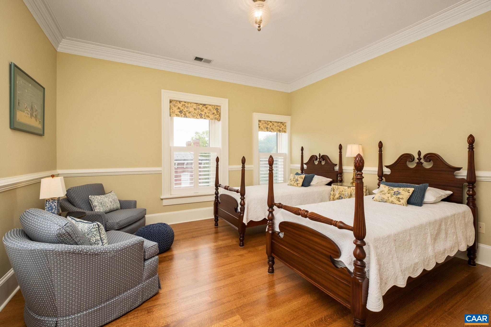 104 CHURCH ST, STAUNTON, Virginia 24401, 4 Bedrooms Bedrooms, ,3 BathroomsBathrooms,Residential,104 CHURCH ST,681962 MLS # 681962