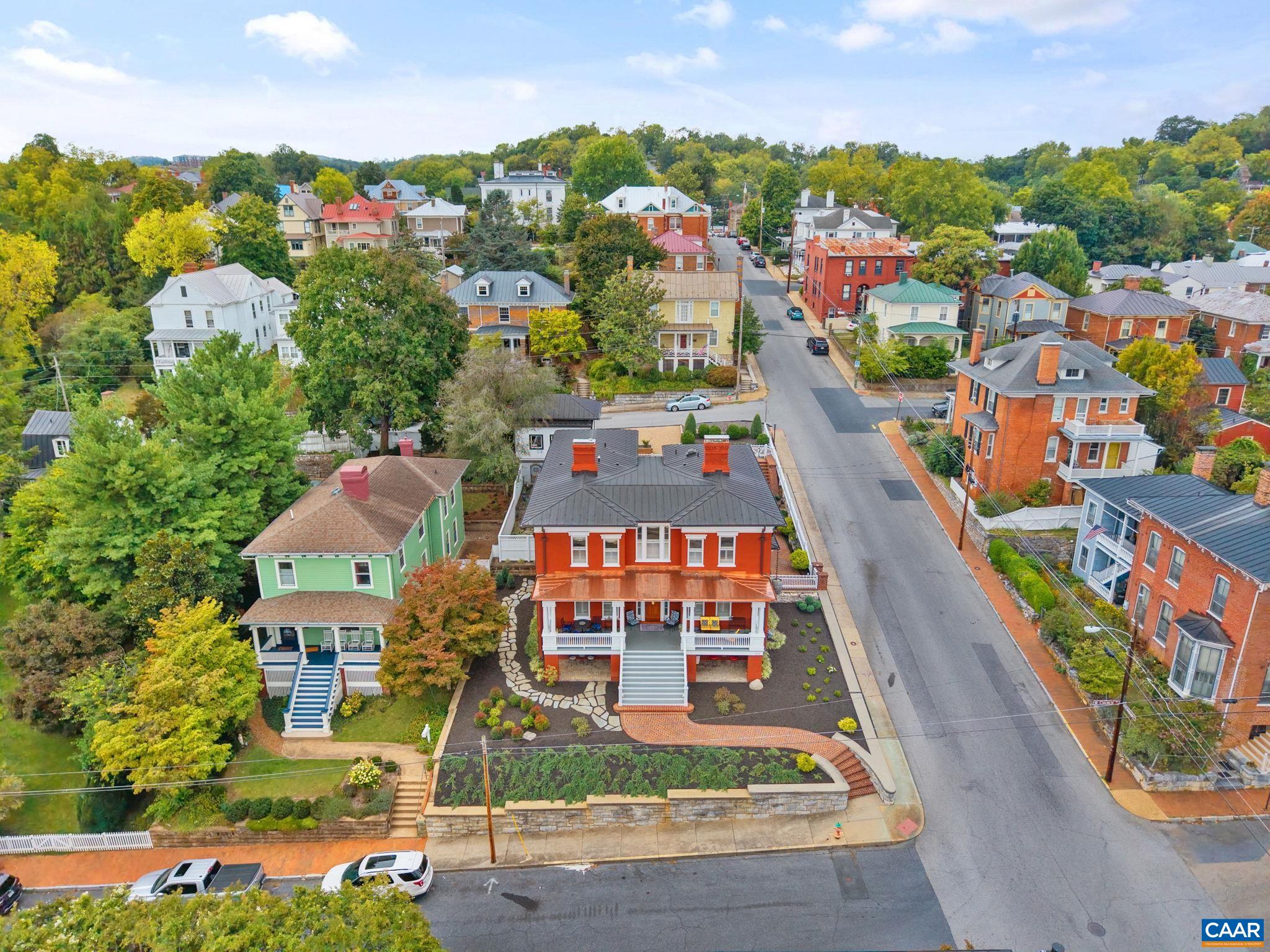 104 CHURCH ST, STAUNTON, Virginia 24401, 4 Bedrooms Bedrooms, ,3 BathroomsBathrooms,Residential,104 CHURCH ST,681962 MLS # 681962