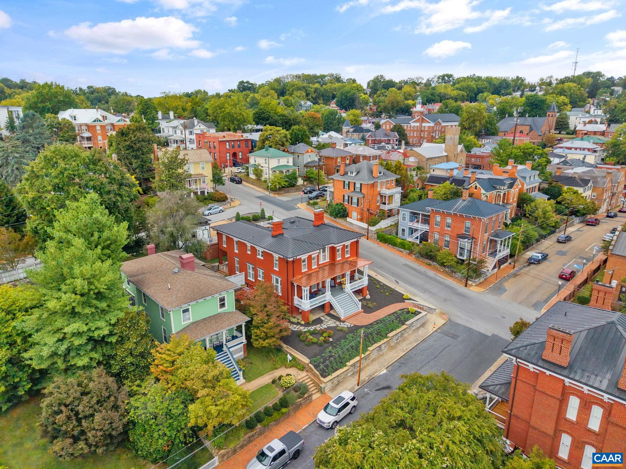 104 CHURCH ST, STAUNTON, Virginia 24401, 4 Bedrooms Bedrooms, ,3 BathroomsBathrooms,Residential,104 CHURCH ST,681962 MLS # 681962