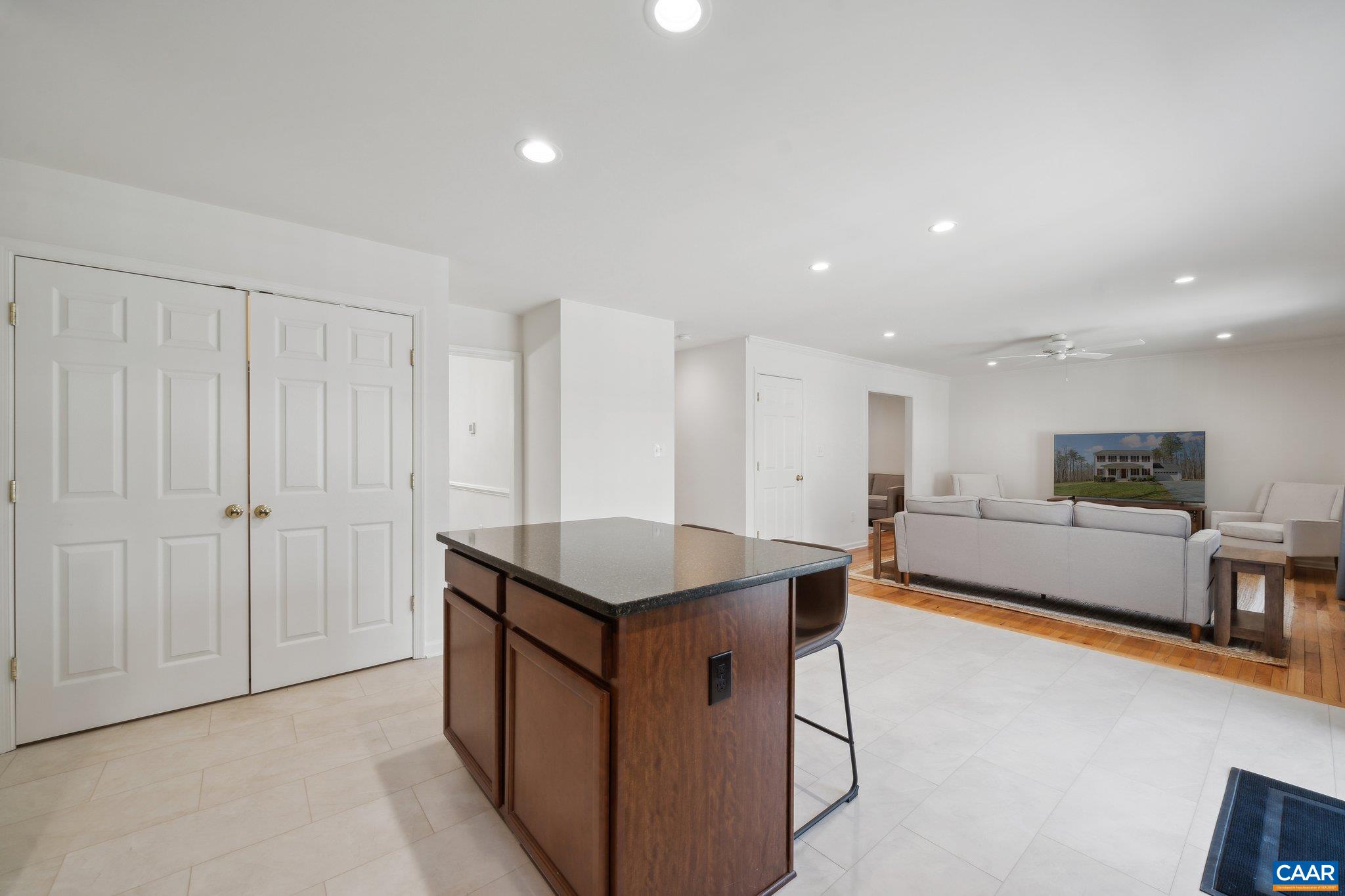 6268 JEFFERSON MILL RD, SCOTTSVILLE, Virginia 24590, 5 Bedrooms Bedrooms, ,3 BathroomsBathrooms,Residential,6268 JEFFERSON MILL RD,681966 MLS # 681966