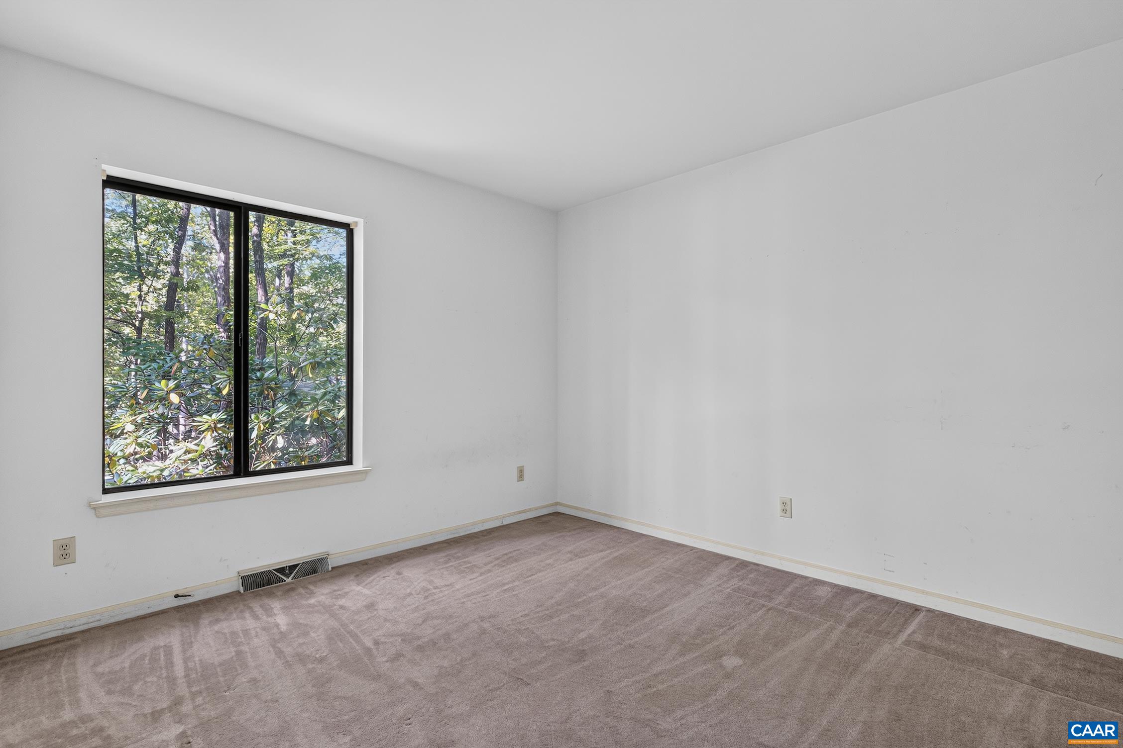 41 OAK GROVE DR, PALMYRA, Virginia 22963, 3 Bedrooms Bedrooms, ,2 BathroomsBathrooms,Residential,41 OAK GROVE DR,681975 MLS # 681975 41 OAK GROVE DR, PALMYRA, Virginia 22963, 3 Bedrooms Bedrooms, ,2 BathroomsBathrooms,Residential,41 OAK GROVE DR,681975 MLS # 681975