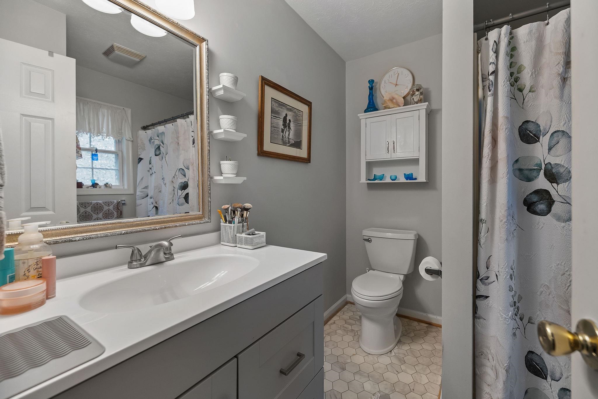 567 BASSWOOD LN, MOUNT JACKSON, Virginia 22842, 3 Bedrooms Bedrooms, ,2 BathroomsBathrooms,Residential,567 BASSWOOD LN,681976 MLS # 681976