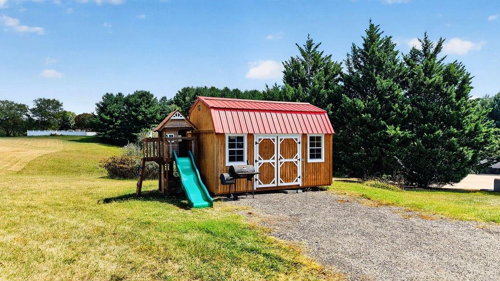 17 KILLDEER LN, STUARTS DRAFT, Virginia 24477, 3 Bedrooms Bedrooms, ,2 BathroomsBathrooms,Residential,17 KILLDEER LN,681983 MLS # 681983