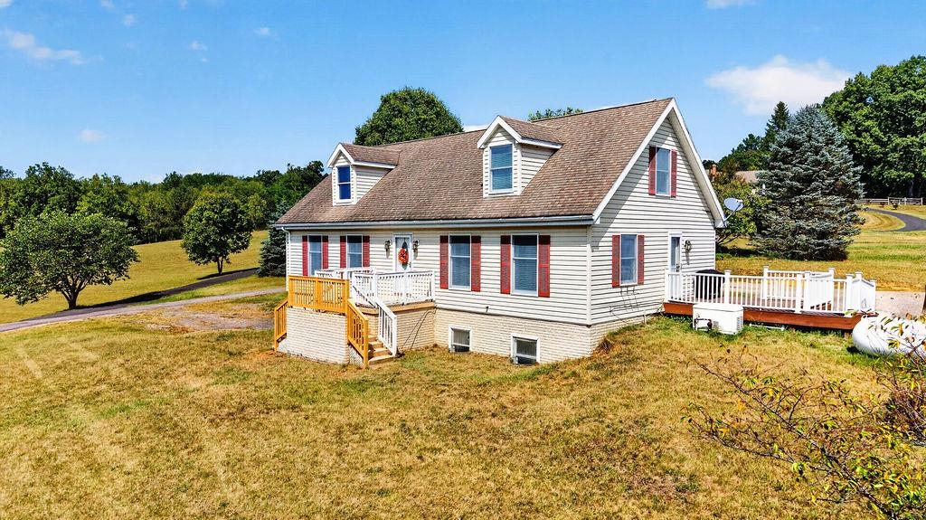17 KILLDEER LN, STUARTS DRAFT, Virginia 24477, 3 Bedrooms Bedrooms, ,2 BathroomsBathrooms,Residential,17 KILLDEER LN,681983 MLS # 681983