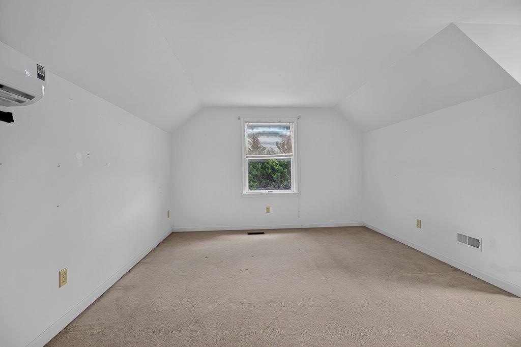 17 KILLDEER LN, STUARTS DRAFT, Virginia 24477, 3 Bedrooms Bedrooms, ,2 BathroomsBathrooms,Residential,17 KILLDEER LN,681983 MLS # 681983