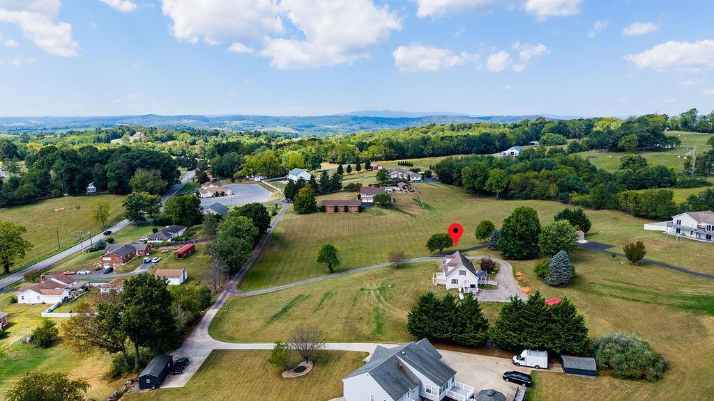 17 KILLDEER LN, STUARTS DRAFT, Virginia 24477, 3 Bedrooms Bedrooms, ,2 BathroomsBathrooms,Residential,17 KILLDEER LN,681983 MLS # 681983