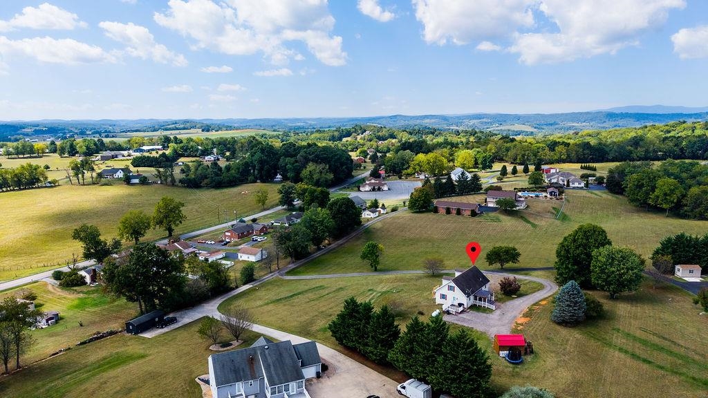17 KILLDEER LN, STUARTS DRAFT, Virginia 24477, 3 Bedrooms Bedrooms, ,2 BathroomsBathrooms,Residential,17 KILLDEER LN,681983 MLS # 681983