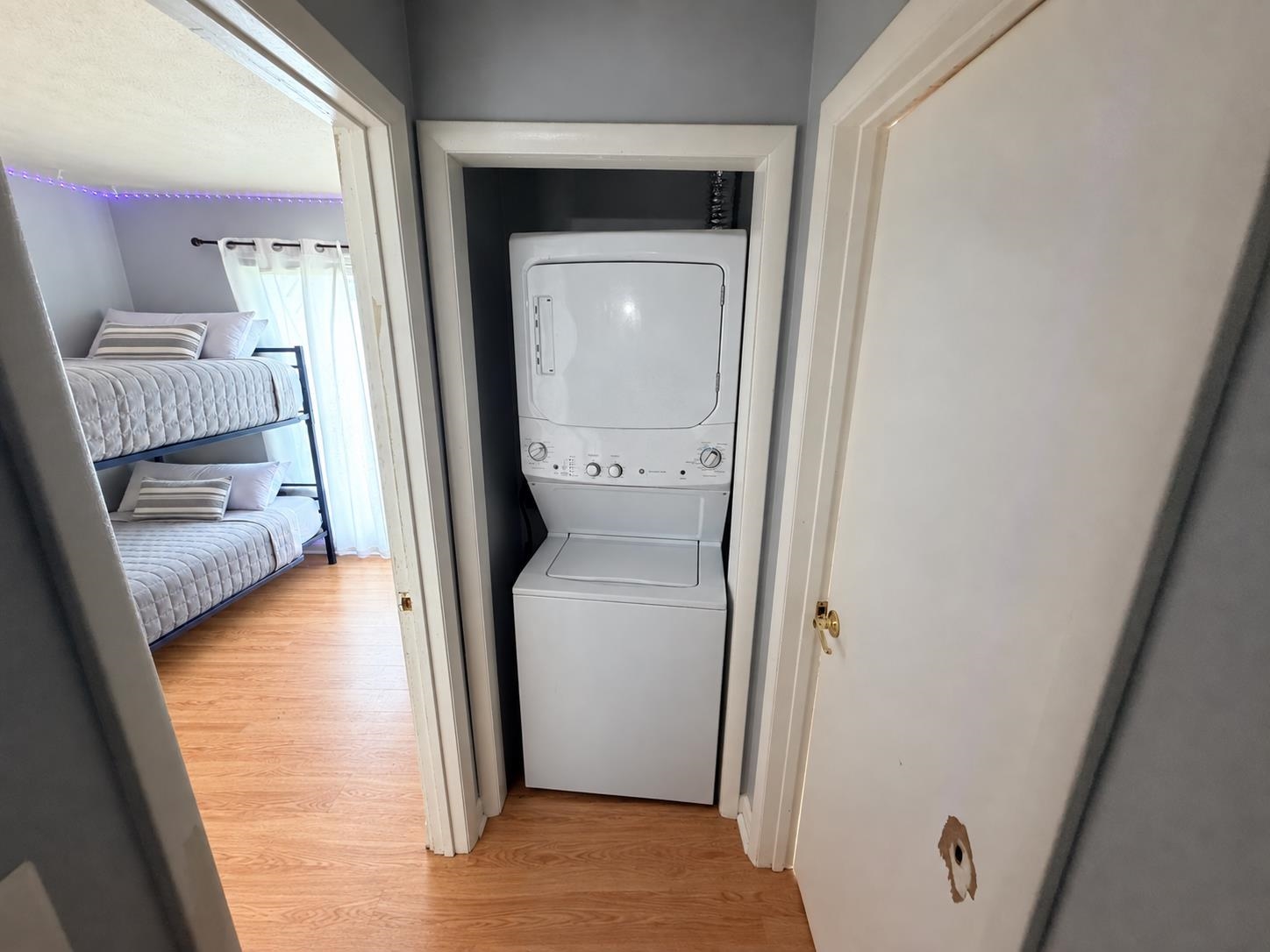 60 SOUTH AVE, HARRISONBURG, Virginia 22801, 4 Bedrooms Bedrooms, ,2 BathroomsBathrooms,Residential,60 SOUTH AVE,681985 MLS # 681985