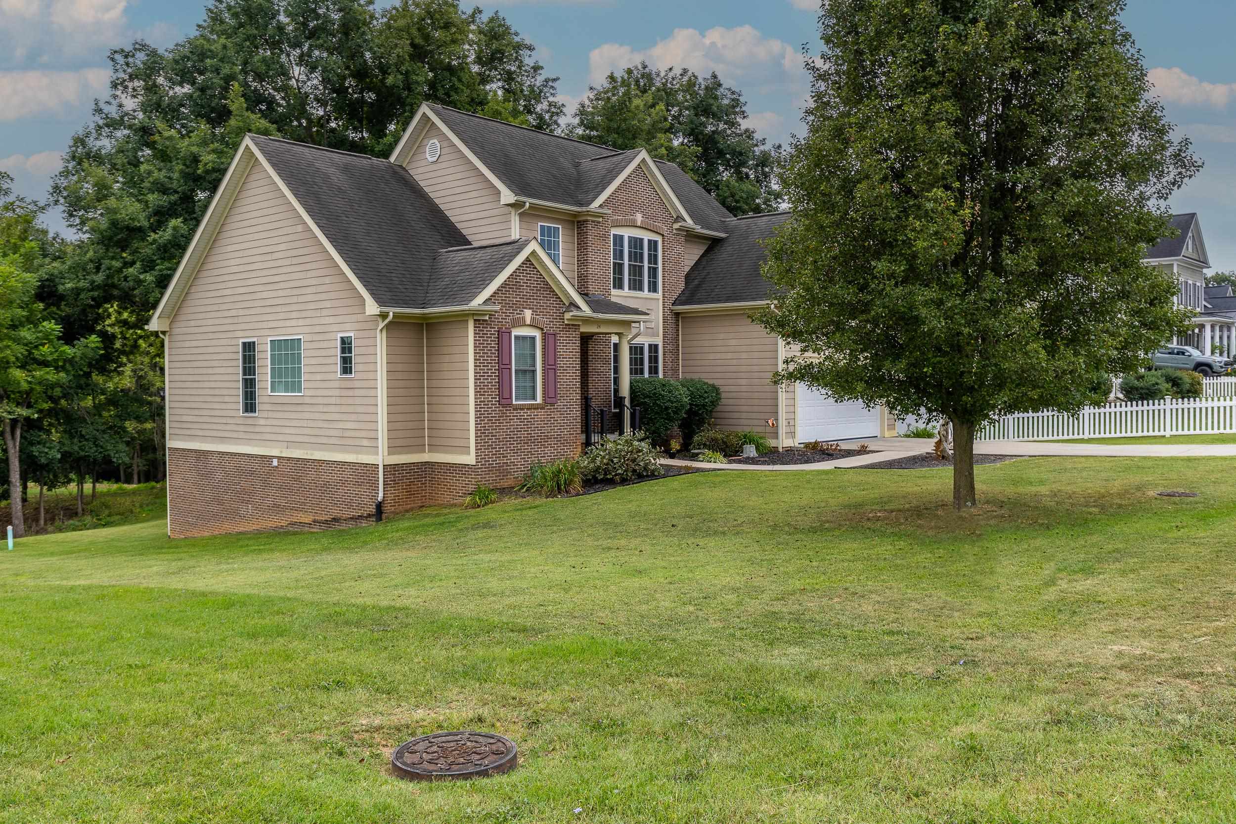 24 S WINDSONG CT, FISHERSVILLE, Virginia 22939, 5 Bedrooms Bedrooms, ,3 BathroomsBathrooms,Residential,24 S WINDSONG CT,681988 MLS # 681988 24 S WINDSONG CT, FISHERSVILLE, Virginia 22939, 5 Bedrooms Bedrooms, ,3 BathroomsBathrooms,Residential,24 S WINDSONG CT,681988 MLS # 681988