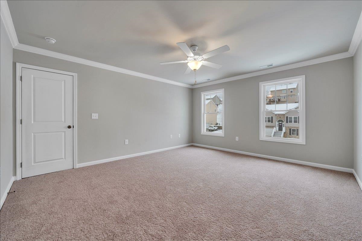 208 WEXFORD ST, STAUNTON, Virginia 24401, 4 Bedrooms Bedrooms, ,2 BathroomsBathrooms,Residential,208 WEXFORD ST,671325 MLS # 671325 208 WEXFORD ST, STAUNTON, Virginia 24401, 4 Bedrooms Bedrooms, ,2 BathroomsBathrooms,Residential,208 WEXFORD ST,671325 MLS # 671325