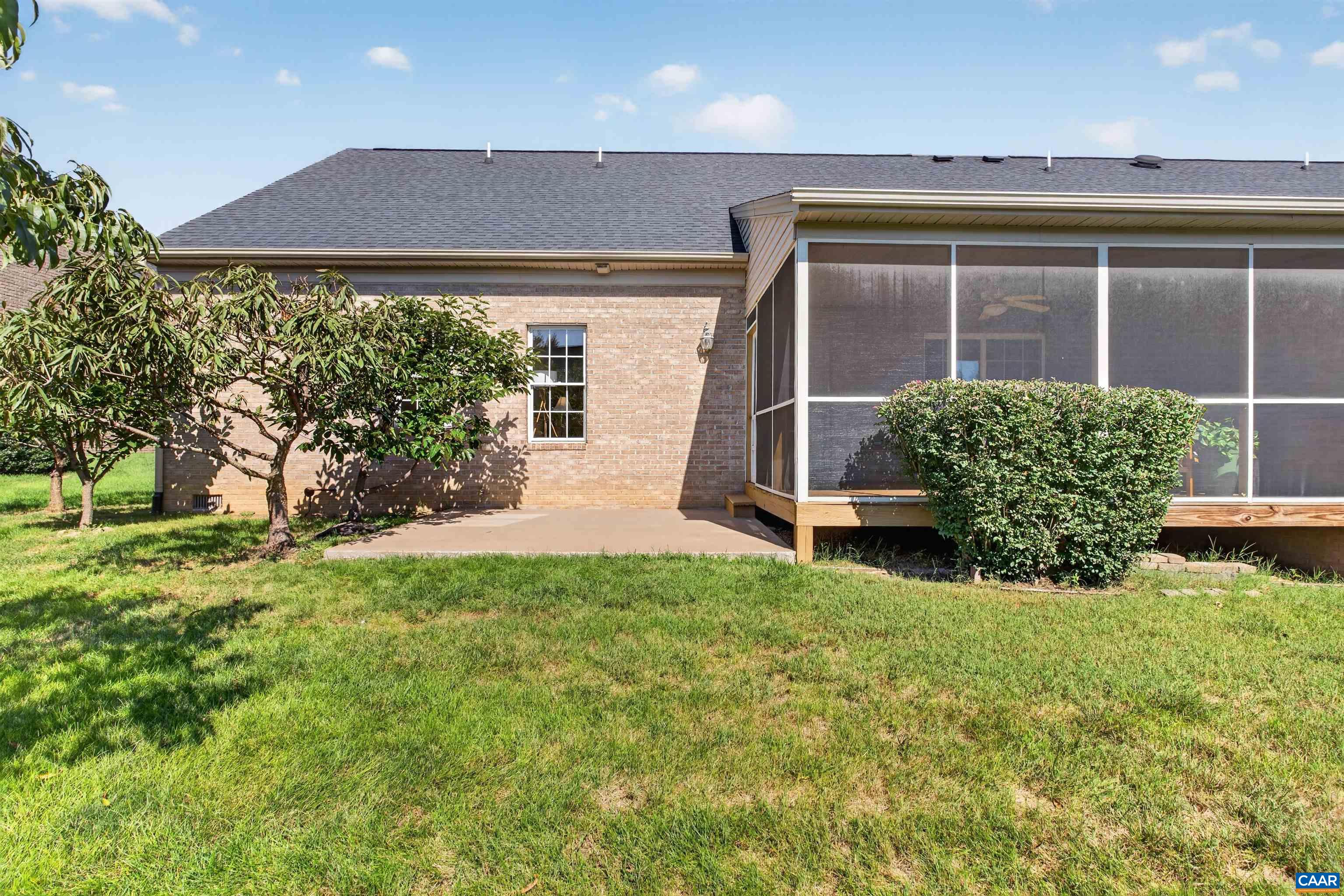 312 LAUREL WOOD RUN, WAYNESBORO, Virginia 22980, 3 Bedrooms Bedrooms, ,3 BathroomsBathrooms,Residential,312 LAUREL WOOD RUN,681828 MLS # 681828
