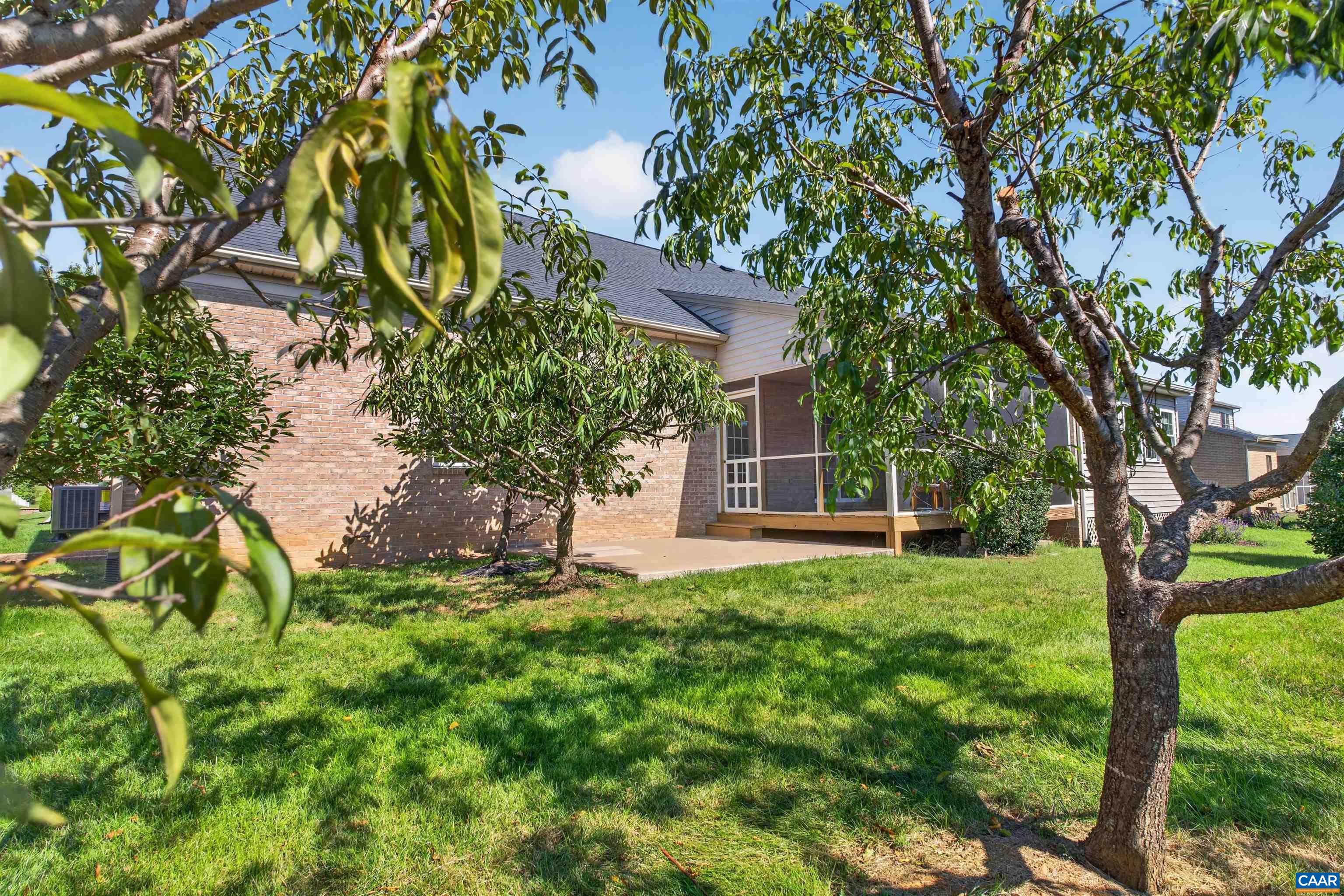 312 LAUREL WOOD RUN, WAYNESBORO, Virginia 22980, 3 Bedrooms Bedrooms, ,3 BathroomsBathrooms,Residential,312 LAUREL WOOD RUN,681828 MLS # 681828