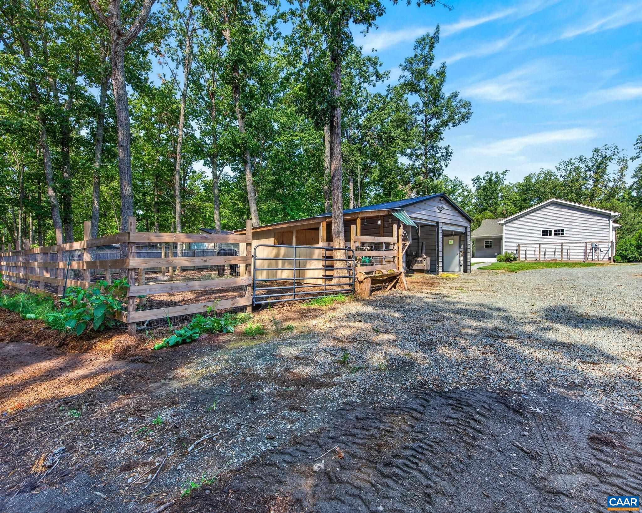 171 MECHUNK CREEK DR, TROY, Virginia 22974, 3 Bedrooms Bedrooms, ,2 BathroomsBathrooms,Residential,171 MECHUNK CREEK DR,681862 MLS # 681862 171 MECHUNK CREEK DR, TROY, Virginia 22974, 3 Bedrooms Bedrooms, ,2 BathroomsBathrooms,Residential,171 MECHUNK CREEK DR,681862 MLS # 681862