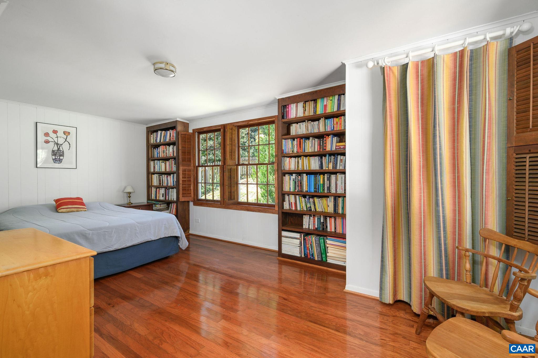 1701 KENWOOD LN, CHARLOTTESVILLE, Virginia 22901, 4 Bedrooms Bedrooms, ,2 BathroomsBathrooms,Residential,1701 KENWOOD LN,681874 MLS # 681874