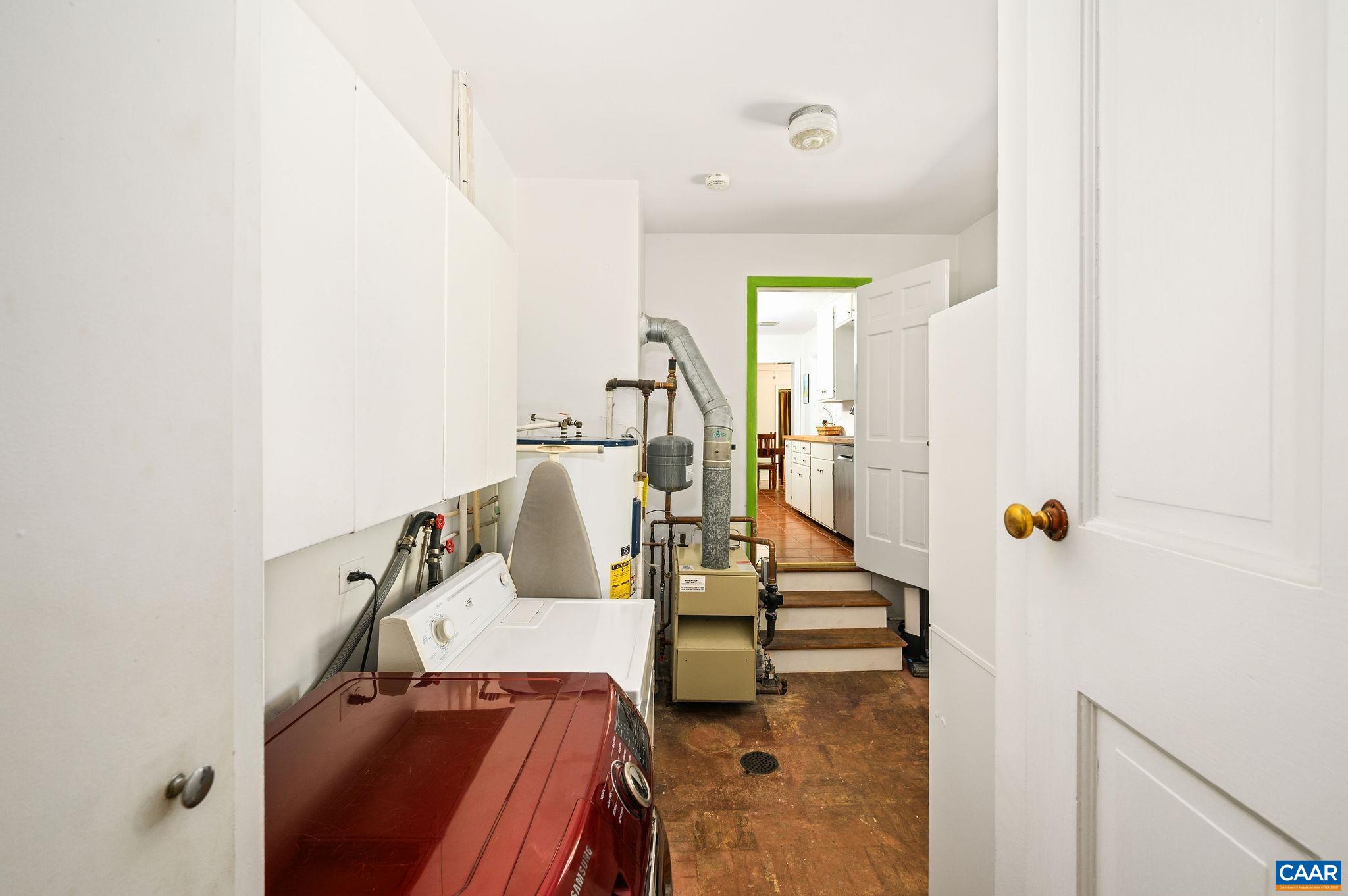 1701 KENWOOD LN, CHARLOTTESVILLE, Virginia 22901, 4 Bedrooms Bedrooms, ,2 BathroomsBathrooms,Residential,1701 KENWOOD LN,681874 MLS # 681874
