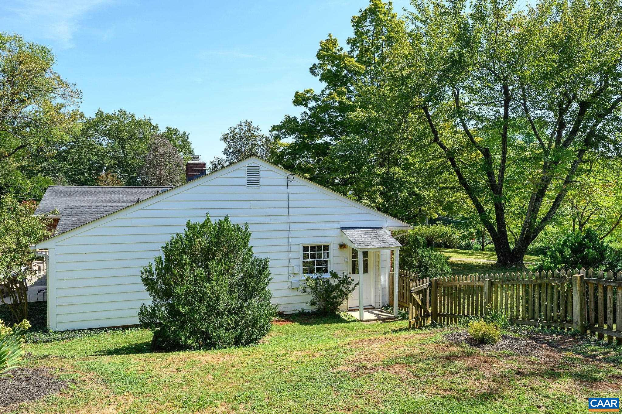1701 KENWOOD LN, CHARLOTTESVILLE, Virginia 22901, 4 Bedrooms Bedrooms, ,2 BathroomsBathrooms,Residential,1701 KENWOOD LN,681874 MLS # 681874