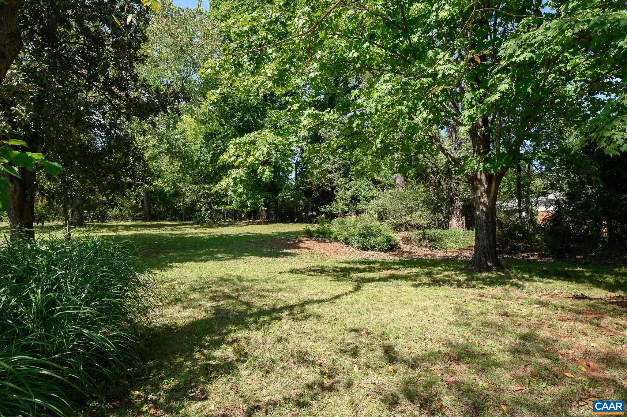 1701 KENWOOD LN, CHARLOTTESVILLE, Virginia 22901, 4 Bedrooms Bedrooms, ,2 BathroomsBathrooms,Residential,1701 KENWOOD LN,681874 MLS # 681874