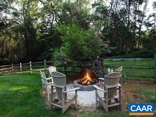 1260 HEROLD CIR, CHARLOTTESVILLE, Virginia 22901, 3 Bedrooms Bedrooms, ,2 BathroomsBathrooms,Residential,Ivy 3BR 2.5BA home with a pool on a 1 acre lot in ,1260 HEROLD CIR,681882 MLS # 681882