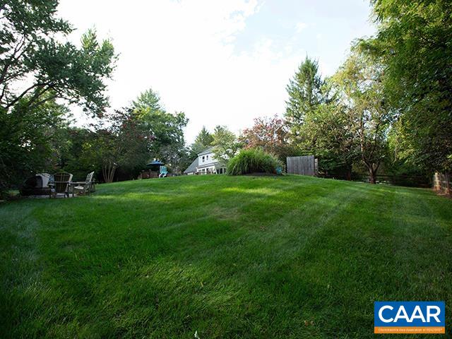 1260 HEROLD CIR, CHARLOTTESVILLE, Virginia 22901, 3 Bedrooms Bedrooms, ,2 BathroomsBathrooms,Residential,Ivy 3BR 2.5BA home with a pool on a 1 acre lot in ,1260 HEROLD CIR,681882 MLS # 681882