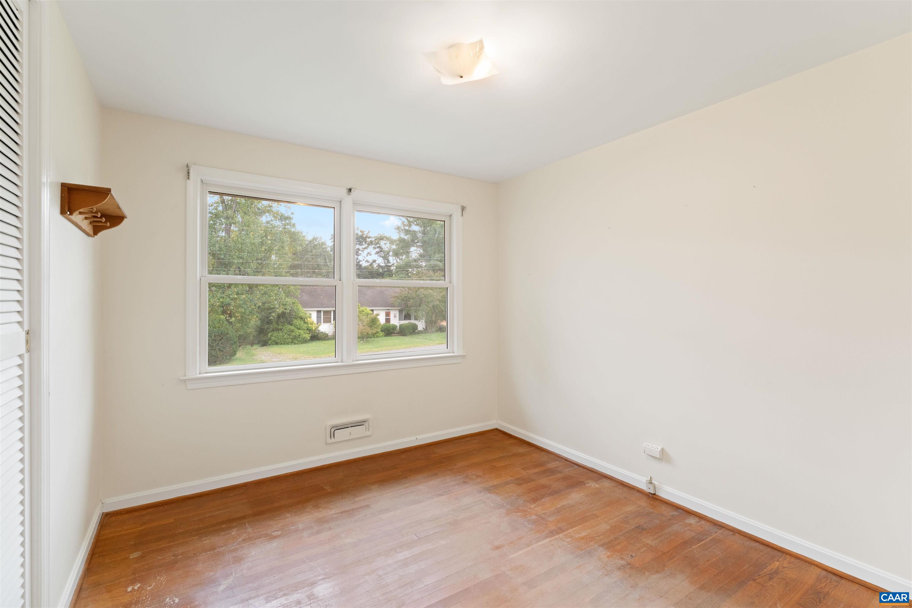 5669 WAYLAND DR, CROZET, Virginia 22932, 3 Bedrooms Bedrooms, ,1 BathroomBathrooms,Residential,5669 WAYLAND DR,681942 MLS # 681942