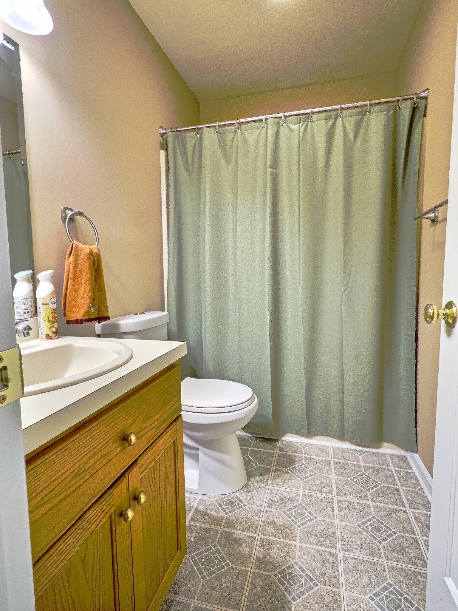 1821 VINSON ST, STAUNTON, Virginia 24401, 3 Bedrooms Bedrooms, ,2 BathroomsBathrooms,Residential,1821 Vinson Street, Staunton, VA 24401,1821 VINSON ST,681991 MLS # 681991