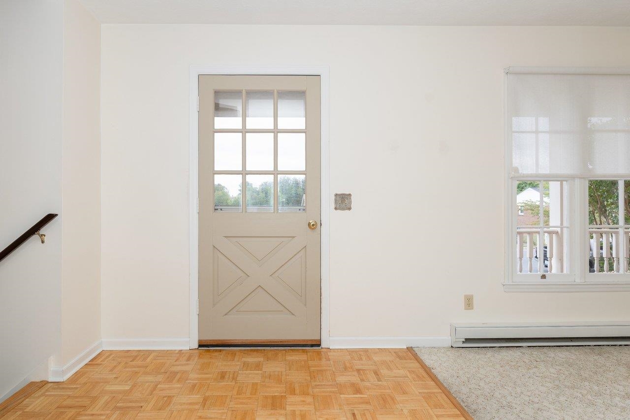 322 ANN ST, STAUNTON, Virginia 24401, 3 Bedrooms Bedrooms, ,1 BathroomBathrooms,Residential,322 ANN ST,681995 MLS # 681995