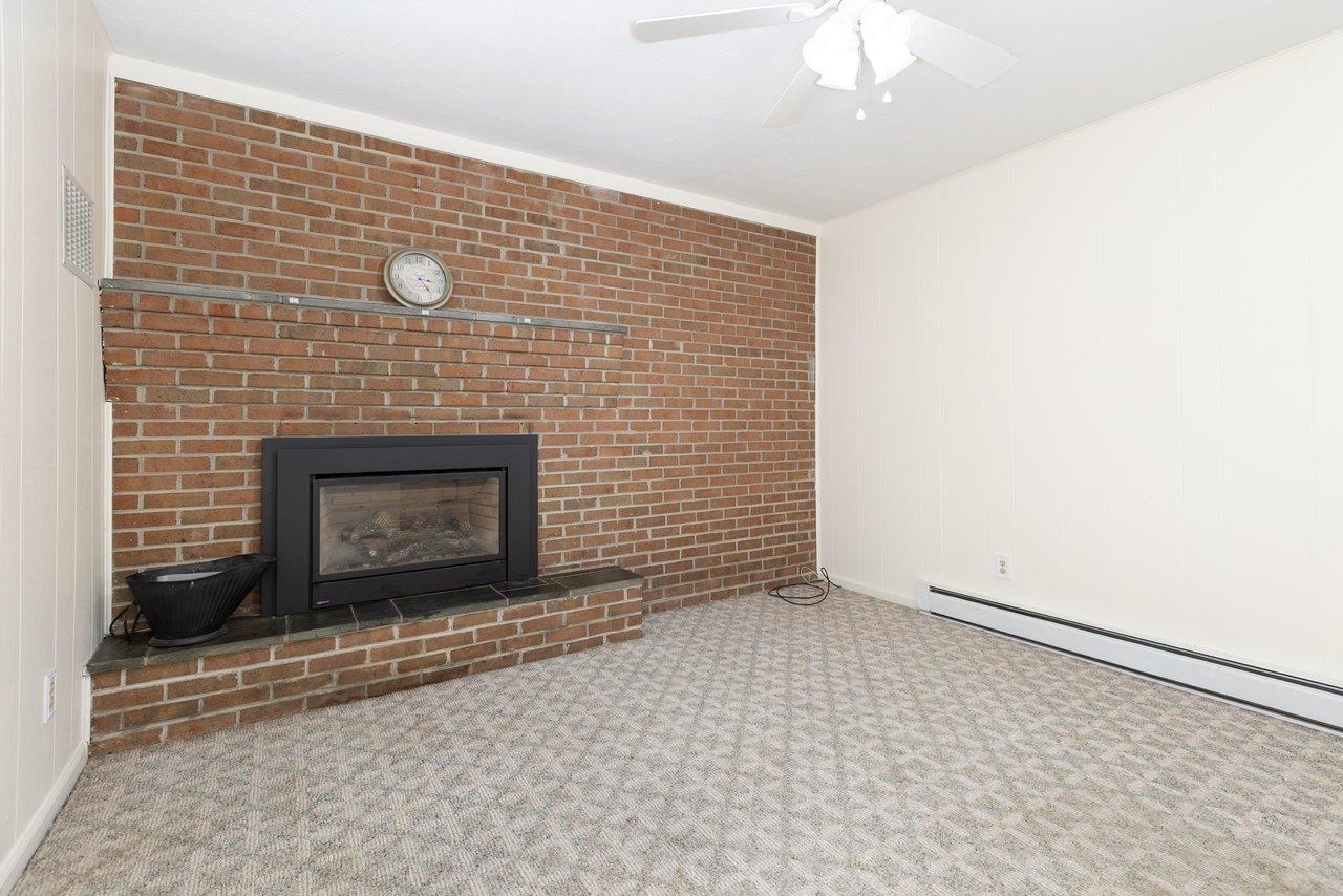 322 ANN ST, STAUNTON, Virginia 24401, 3 Bedrooms Bedrooms, ,1 BathroomBathrooms,Residential,322 ANN ST,681995 MLS # 681995