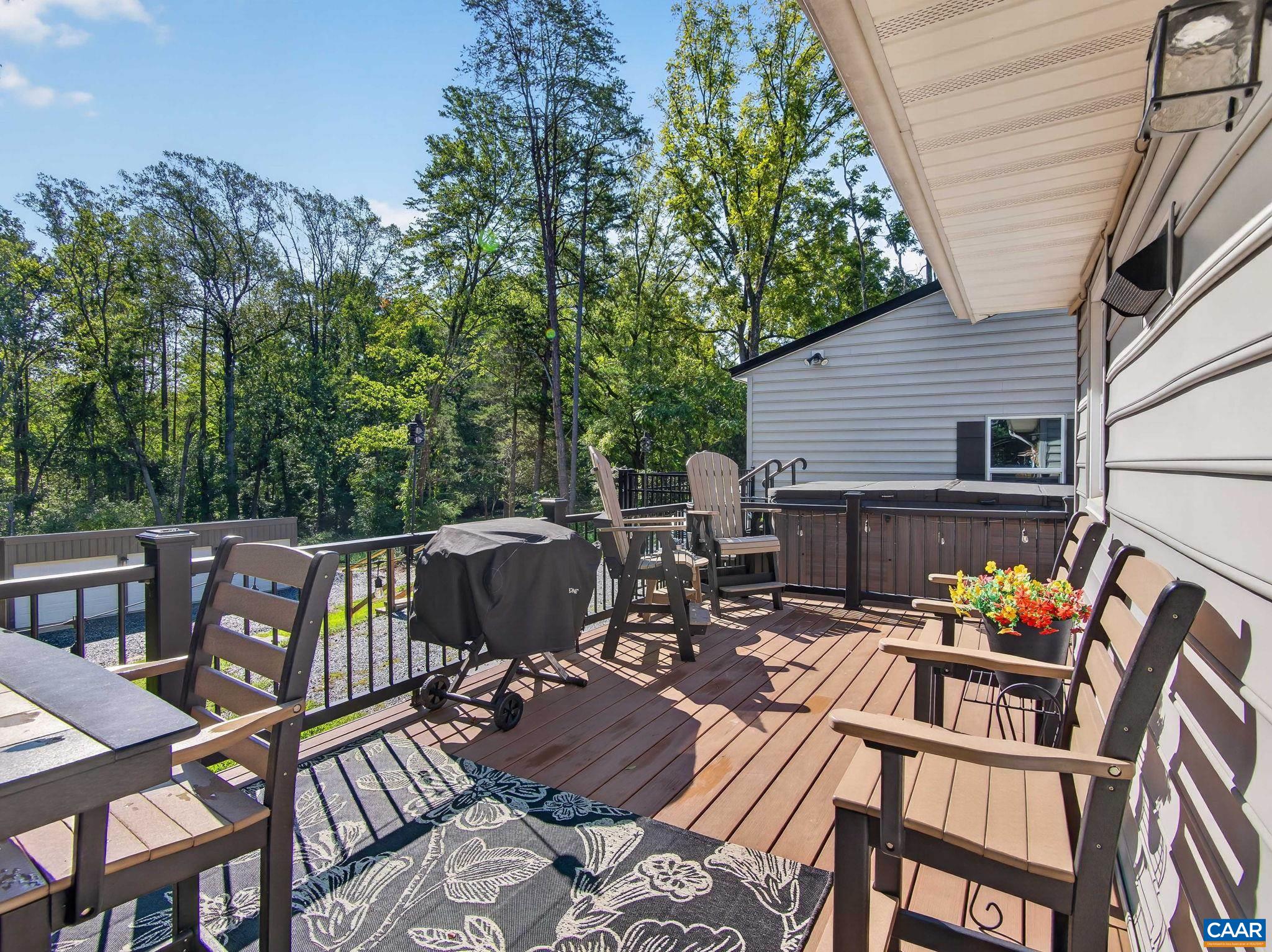 668 HADEN MARTIN RD, PALMYRA, Virginia 22963, 3 Bedrooms Bedrooms, ,1 BathroomBathrooms,Residential,668 HADEN MARTIN RD,682000 MLS # 682000