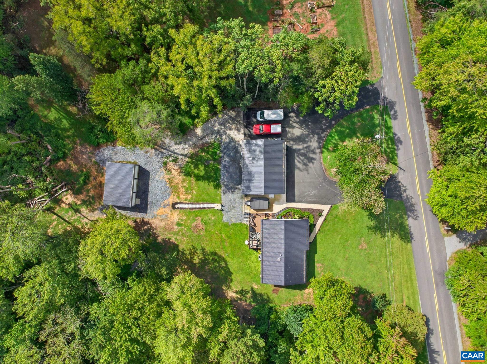 668 HADEN MARTIN RD, PALMYRA, Virginia 22963, 3 Bedrooms Bedrooms, ,1 BathroomBathrooms,Residential,668 HADEN MARTIN RD,682000 MLS # 682000