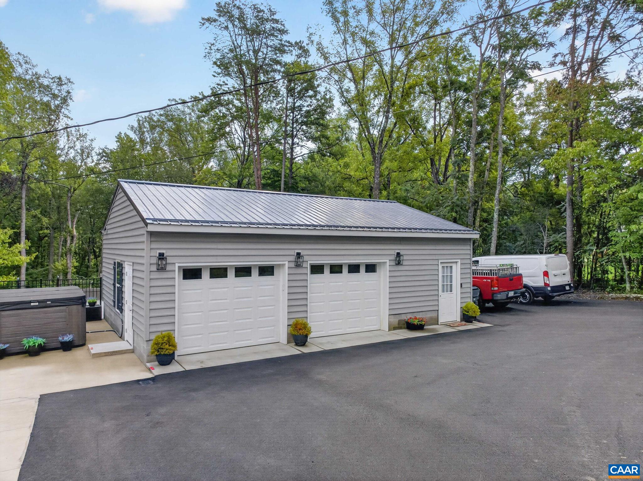 668 HADEN MARTIN RD, PALMYRA, Virginia 22963, 3 Bedrooms Bedrooms, ,1 BathroomBathrooms,Residential,668 HADEN MARTIN RD,682000 MLS # 682000