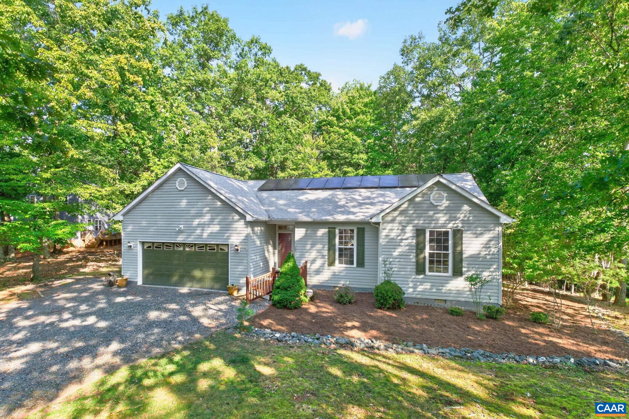 32 WOODLAWN DR, PALMYRA, Virginia 22963, 3 Bedrooms Bedrooms, ,2 BathroomsBathrooms,Residential,32 WOODLAWN DR,682004 MLS # 682004
