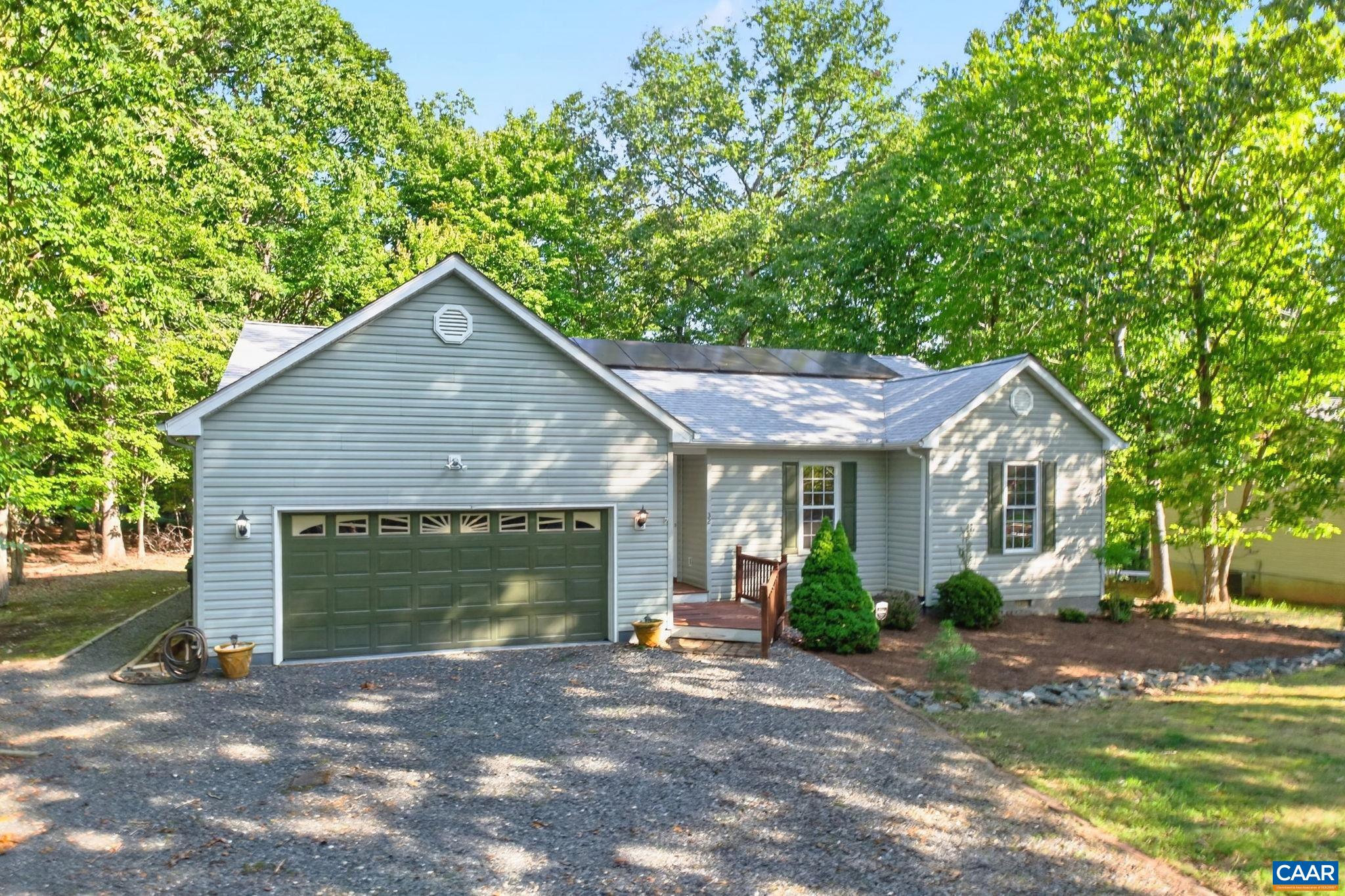 32 WOODLAWN DR, PALMYRA, Virginia 22963, 3 Bedrooms Bedrooms, ,2 BathroomsBathrooms,Residential,32 WOODLAWN DR,682004 MLS # 682004 32 WOODLAWN DR, PALMYRA, Virginia 22963, 3 Bedrooms Bedrooms, ,2 BathroomsBathrooms,Residential,32 WOODLAWN DR,682004 MLS # 682004