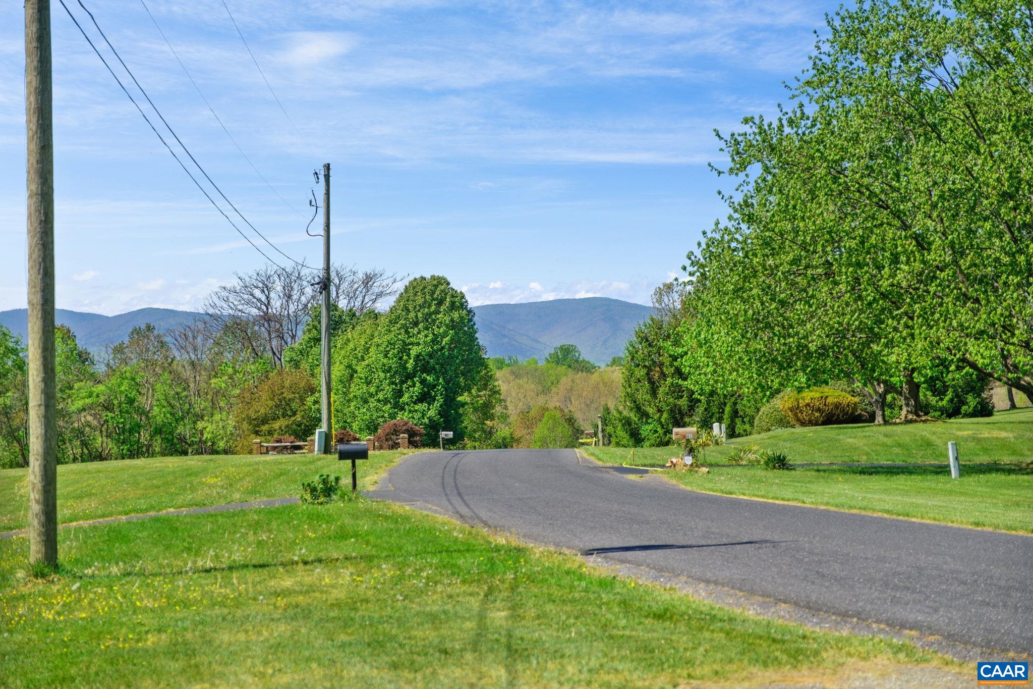18 PROVIDENCE LN, WAYNESBORO, Virginia 22980, 3 Bedrooms Bedrooms, ,4 BathroomsBathrooms,Residential,P. Buckley Moss Estate,18 PROVIDENCE LN,676356 MLS # 676356 18 PROVIDENCE LN, WAYNESBORO, Virginia 22980, 3 Bedrooms Bedrooms, ,4 BathroomsBathrooms,Residential,P. Buckley Moss Estate,18 PROVIDENCE LN,676356 MLS # 676356