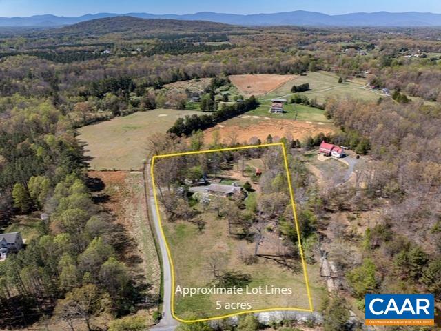 3505 SARAH DR, CHARLOTTESVILLE, Virginia 22911, 4 Bedrooms Bedrooms, ,3 BathroomsBathrooms,Residential,3505 SARAH DR,681368 MLS # 681368