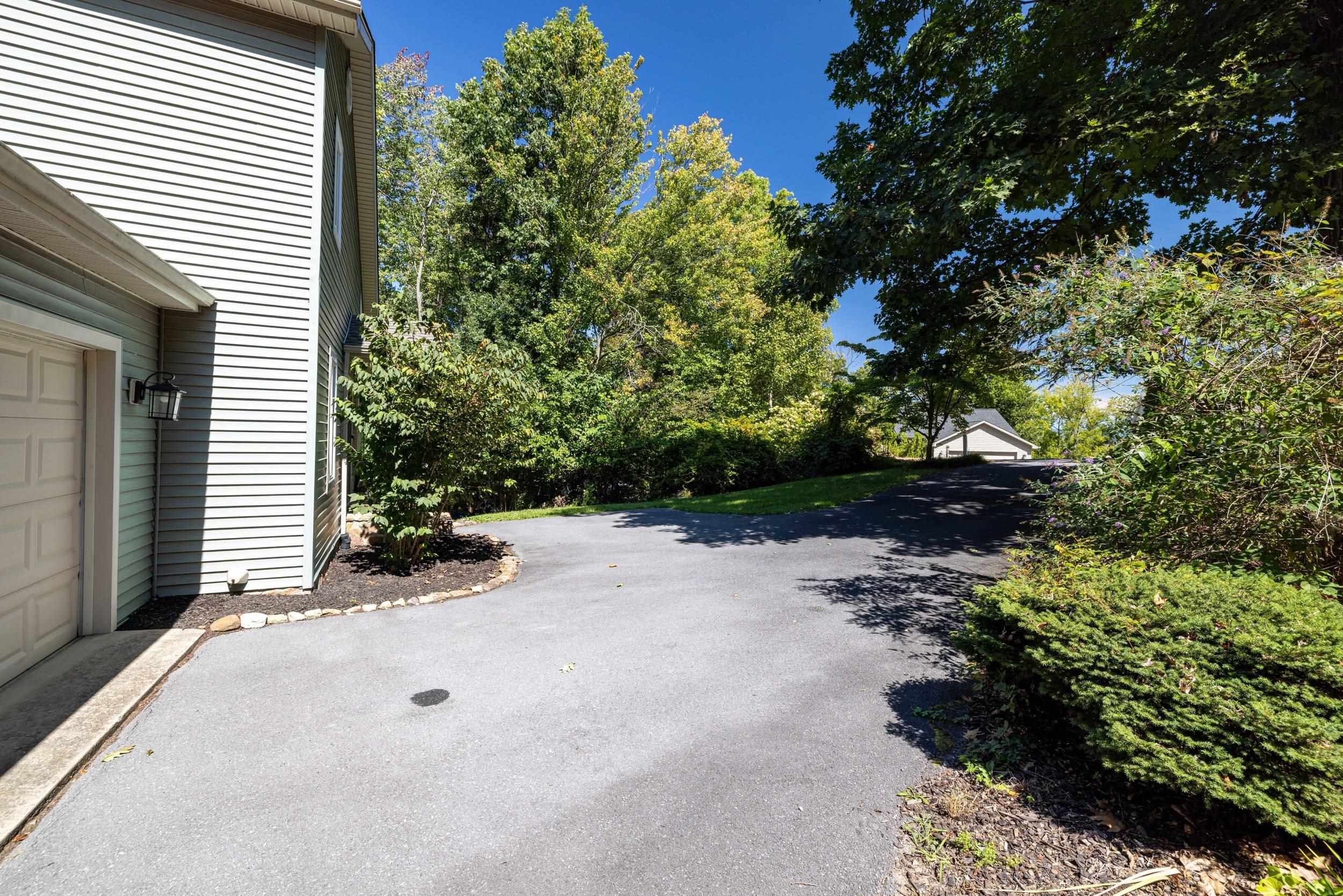 283 JESSAMINE PL, MCGAHEYSVILLE, Virginia 22840, 3 Bedrooms Bedrooms, ,2 BathroomsBathrooms,Residential,283 JESSAMINE PL,682007 MLS # 682007