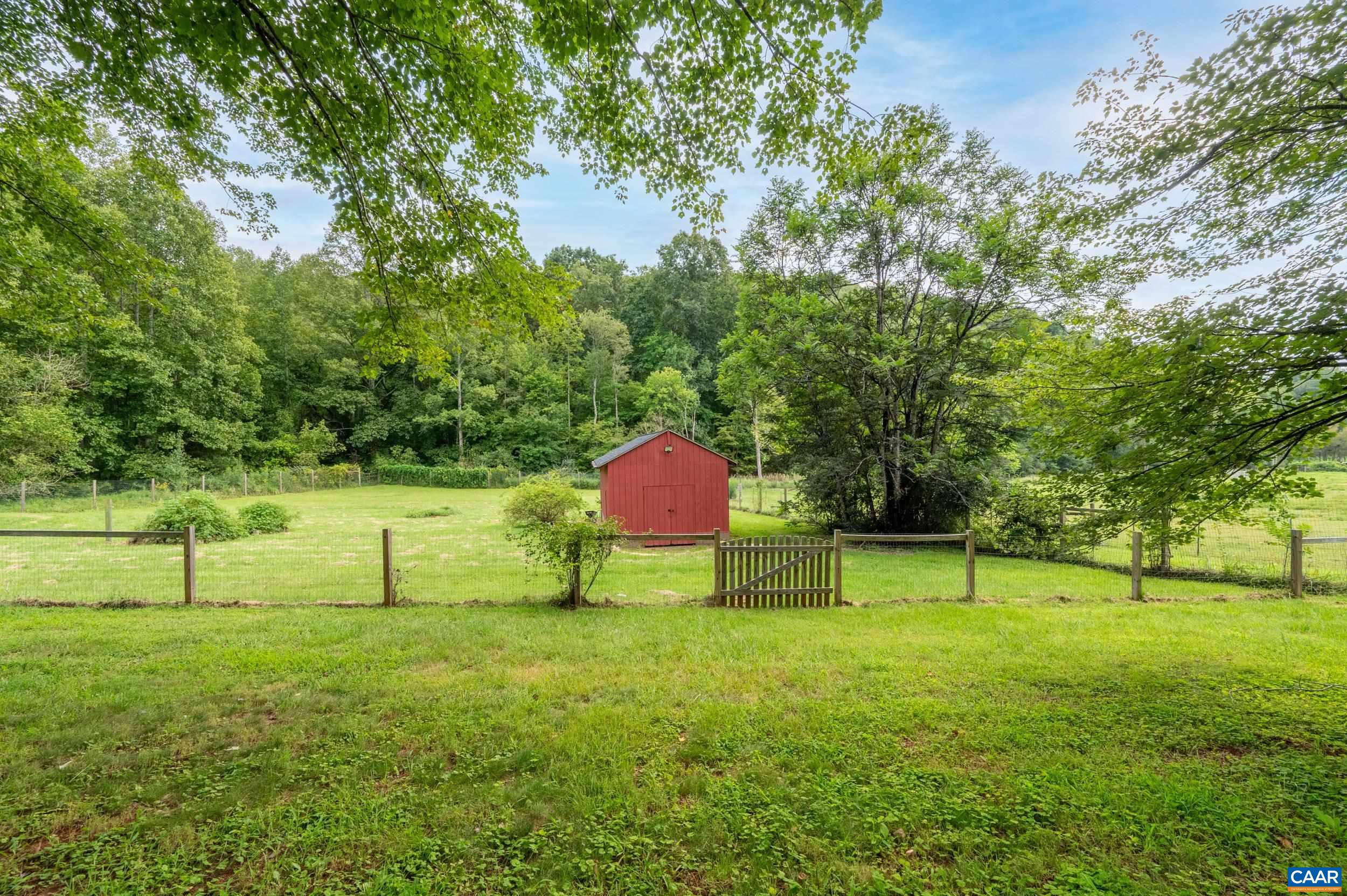 2261 LOCUST HOLLOW RD, CHARLOTTESVILLE, Virginia 22903, 4 Bedrooms Bedrooms, ,3 BathroomsBathrooms,Residential,2261 LOCUST HOLLOW RD,682009 MLS # 682009 2261 LOCUST HOLLOW RD, CHARLOTTESVILLE, Virginia 22903, 4 Bedrooms Bedrooms, ,3 BathroomsBathrooms,Residential,2261 LOCUST HOLLOW RD,682009 MLS # 682009