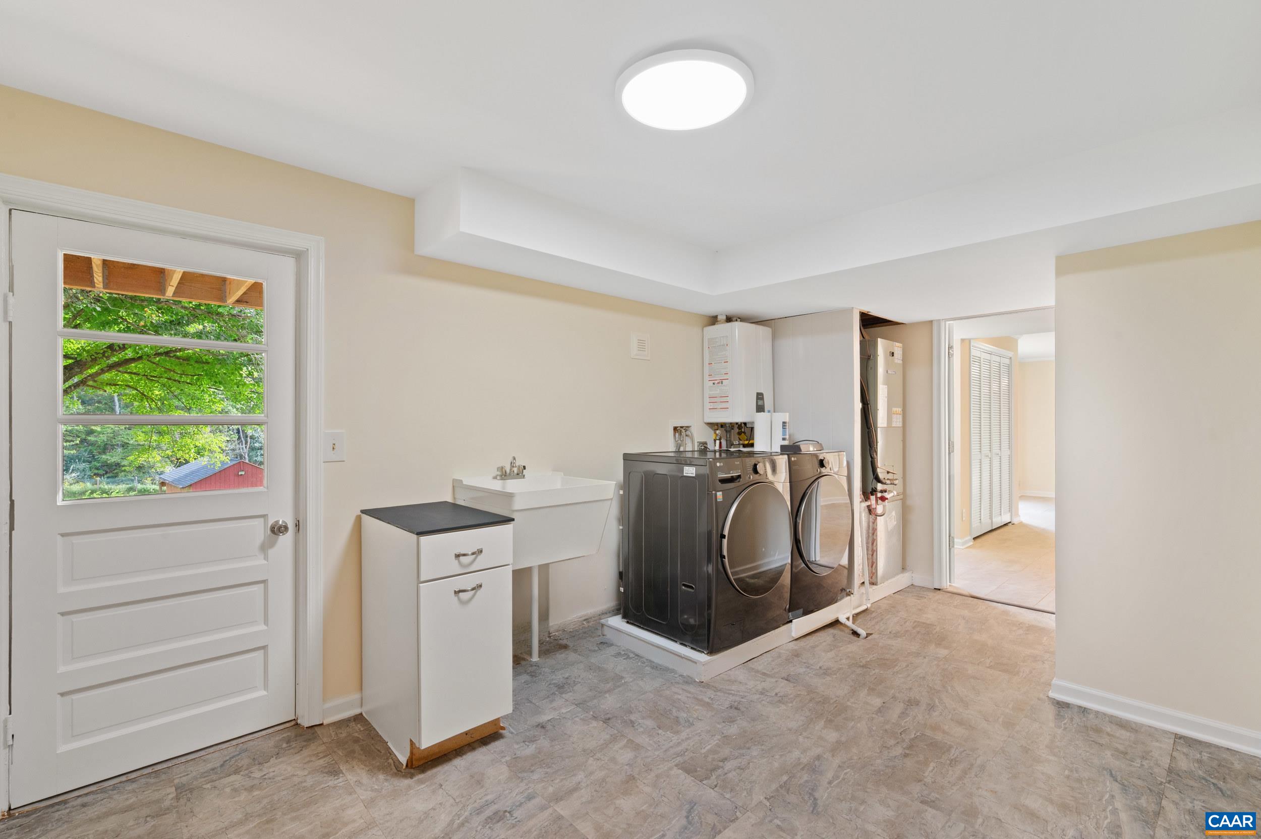 2261 LOCUST HOLLOW RD, CHARLOTTESVILLE, Virginia 22903, 4 Bedrooms Bedrooms, ,3 BathroomsBathrooms,Residential,2261 LOCUST HOLLOW RD,682009 MLS # 682009 2261 LOCUST HOLLOW RD, CHARLOTTESVILLE, Virginia 22903, 4 Bedrooms Bedrooms, ,3 BathroomsBathrooms,Residential,2261 LOCUST HOLLOW RD,682009 MLS # 682009