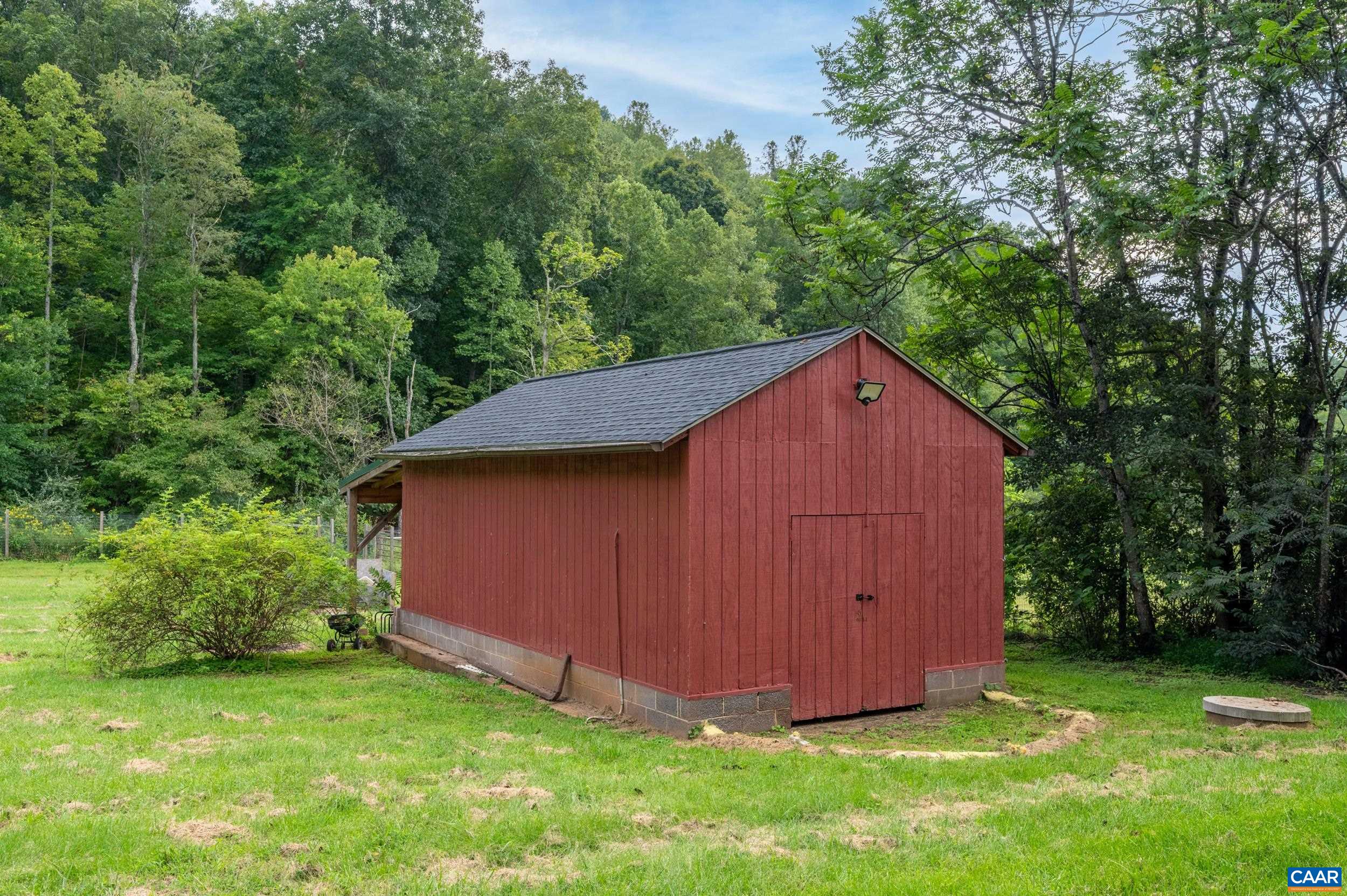 2261 LOCUST HOLLOW RD, CHARLOTTESVILLE, Virginia 22903, 4 Bedrooms Bedrooms, ,3 BathroomsBathrooms,Residential,2261 LOCUST HOLLOW RD,682009 MLS # 682009 2261 LOCUST HOLLOW RD, CHARLOTTESVILLE, Virginia 22903, 4 Bedrooms Bedrooms, ,3 BathroomsBathrooms,Residential,2261 LOCUST HOLLOW RD,682009 MLS # 682009