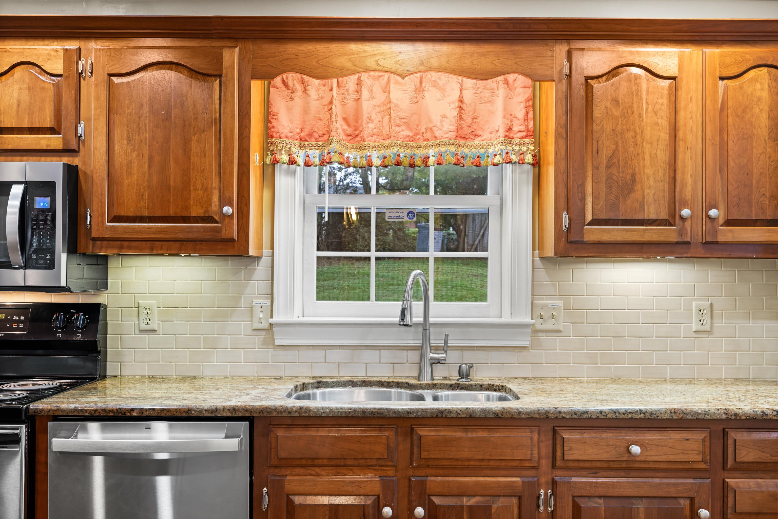 108 RORRER CIR, ROCKINGHAM, Virginia 22801, 4 Bedrooms Bedrooms, ,2 BathroomsBathrooms,Residential,108 RORRER CIR,682012 MLS # 682012