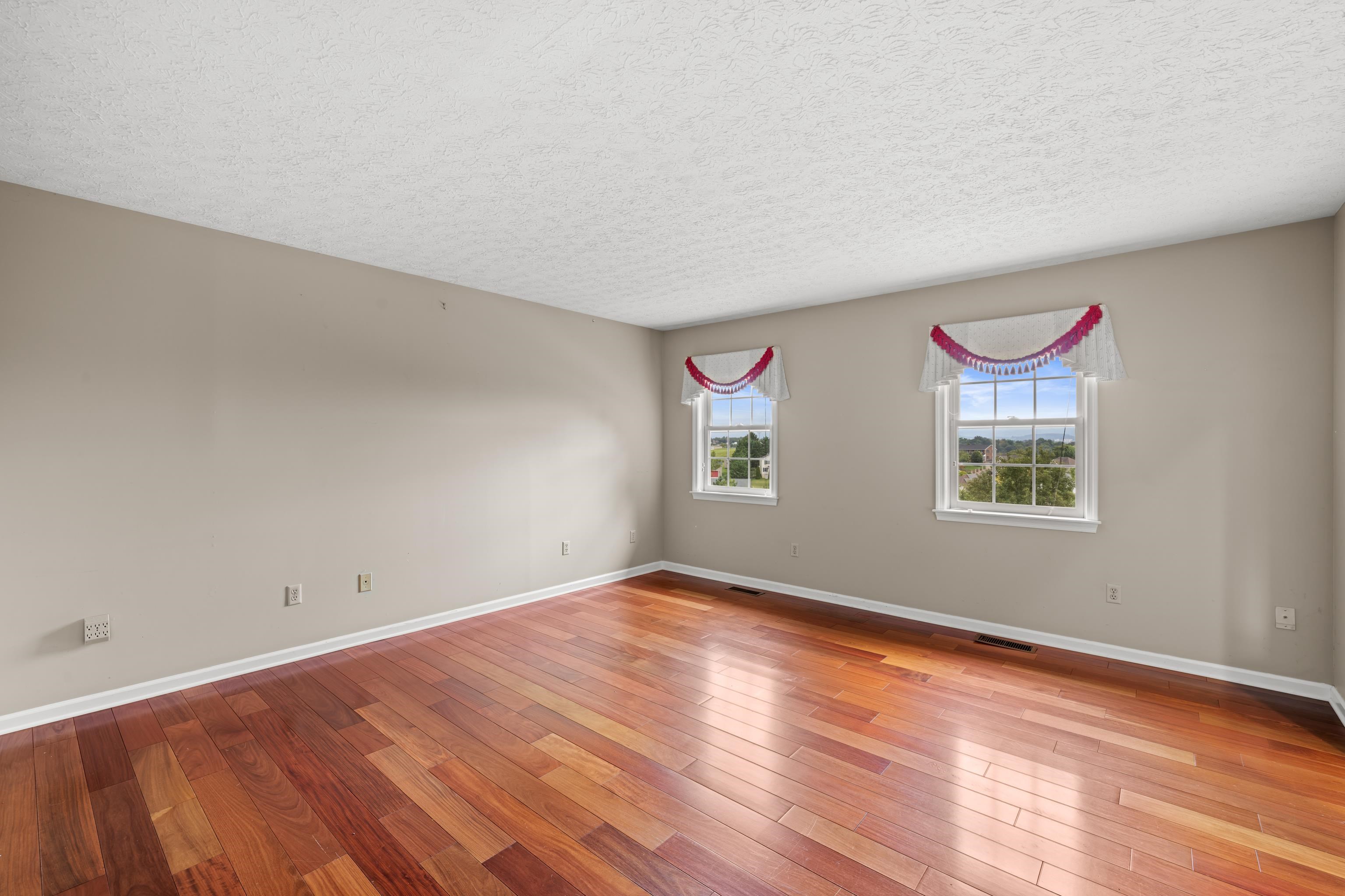 108 RORRER CIR, ROCKINGHAM, Virginia 22801, 4 Bedrooms Bedrooms, ,2 BathroomsBathrooms,Residential,108 RORRER CIR,682012 MLS # 682012