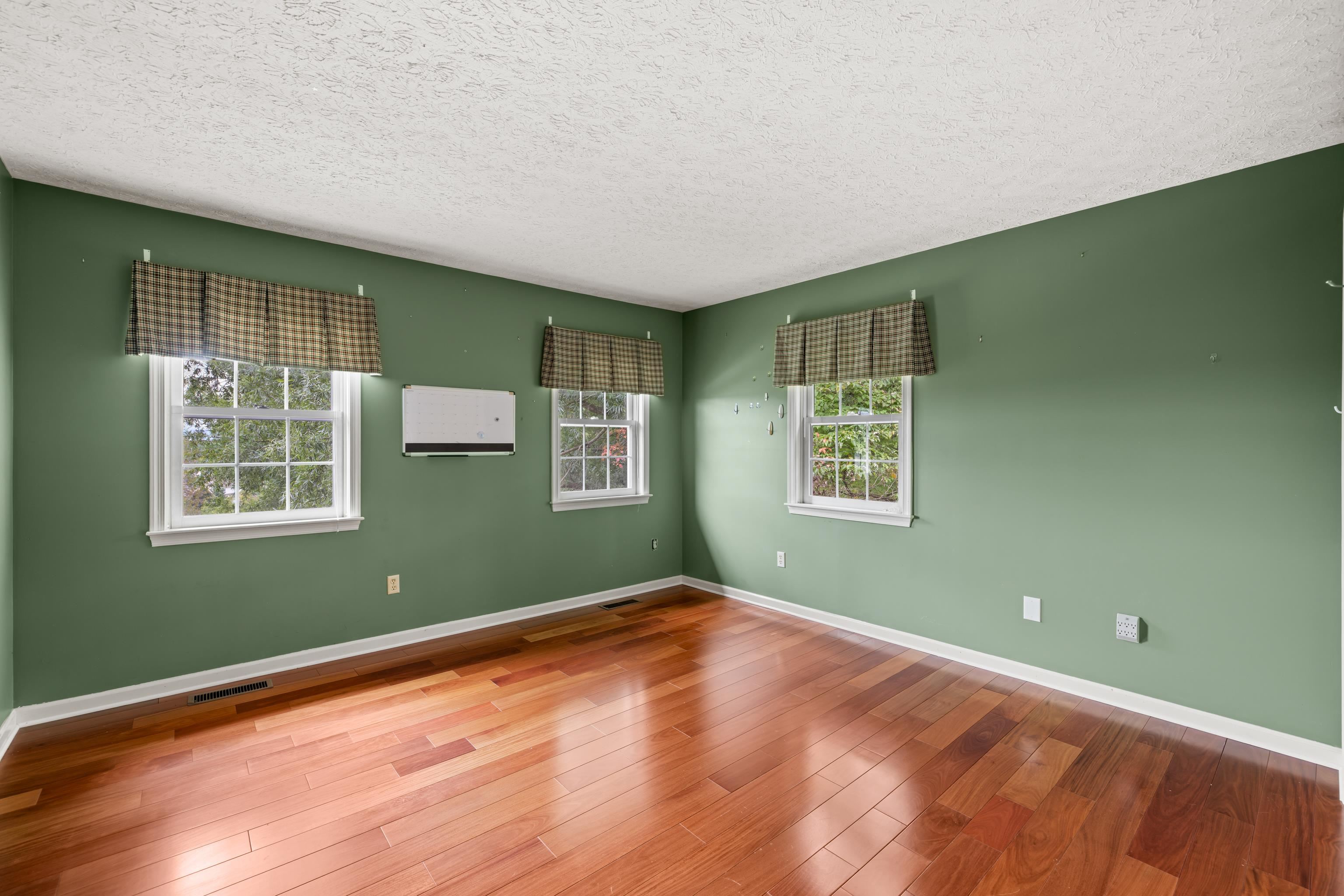 108 RORRER CIR, ROCKINGHAM, Virginia 22801, 4 Bedrooms Bedrooms, ,2 BathroomsBathrooms,Residential,108 RORRER CIR,682012 MLS # 682012