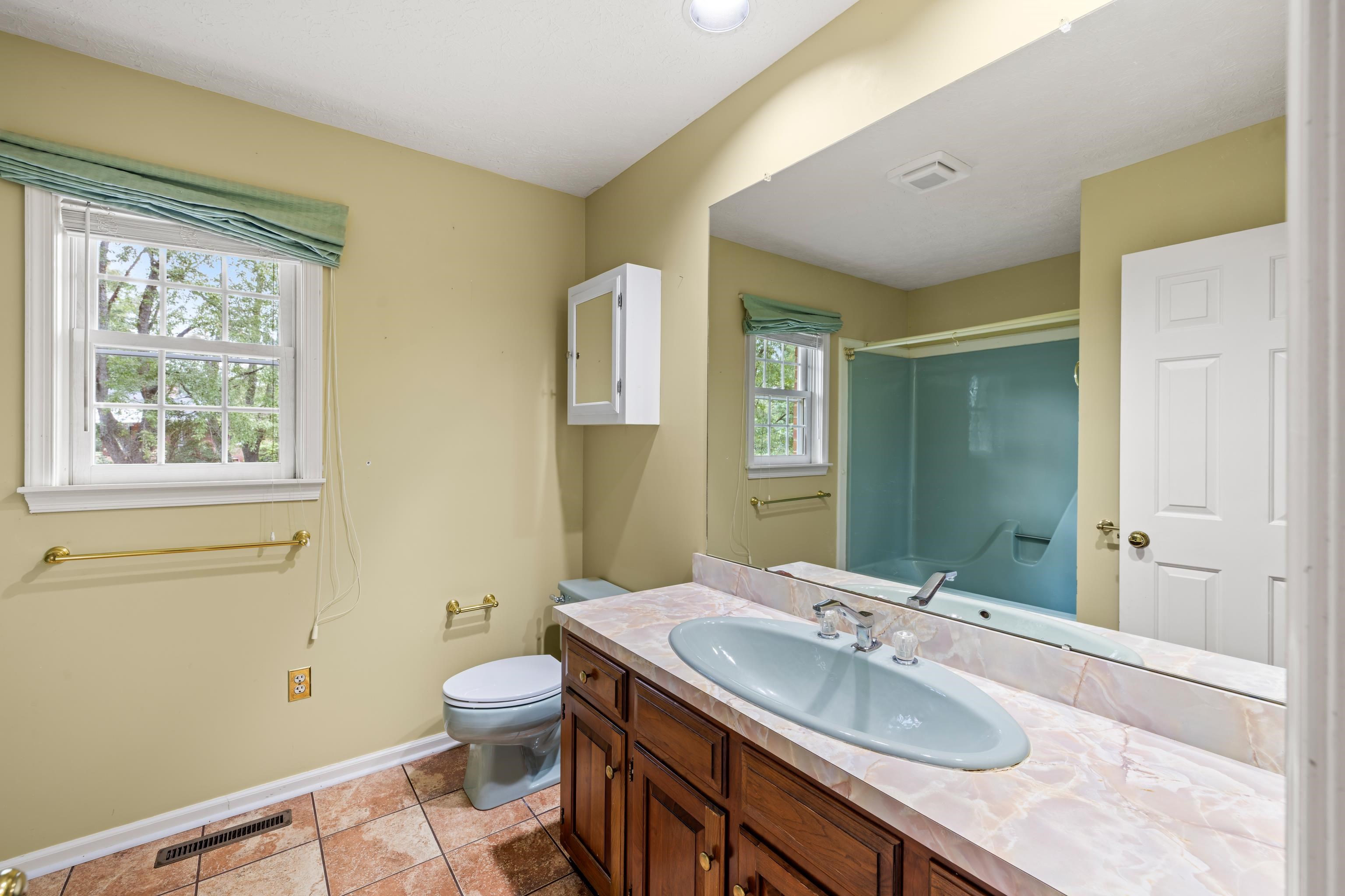 108 RORRER CIR, ROCKINGHAM, Virginia 22801, 4 Bedrooms Bedrooms, ,2 BathroomsBathrooms,Residential,108 RORRER CIR,682012 MLS # 682012