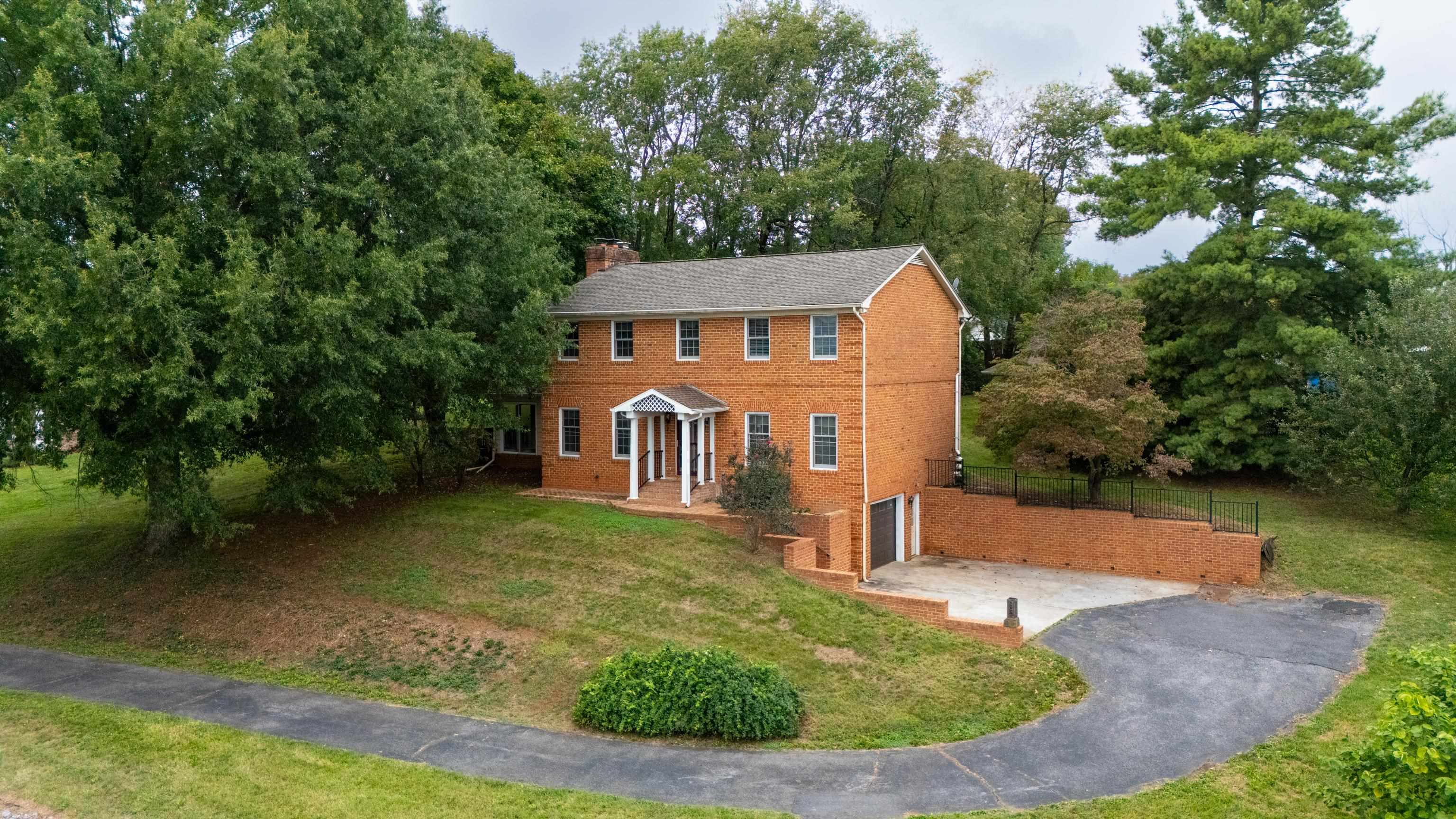 108 RORRER CIR, ROCKINGHAM, Virginia 22801, 4 Bedrooms Bedrooms, ,2 BathroomsBathrooms,Residential,108 RORRER CIR,682012 MLS # 682012