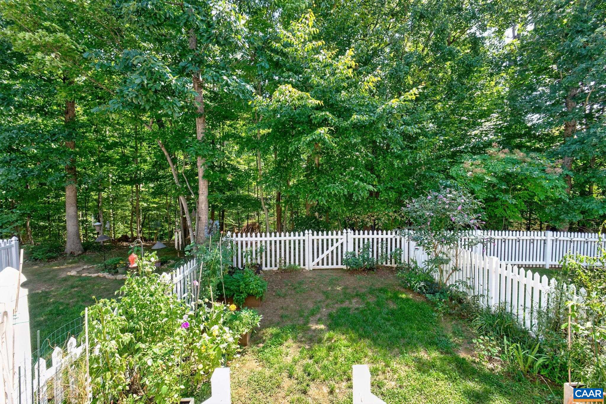 2032 BETHPAGE CT, CHARLOTTESVILLE, Virginia 22901, 3 Bedrooms Bedrooms, ,2 BathroomsBathrooms,Residential,2032 BETHPAGE CT,682016 MLS # 682016 2032 BETHPAGE CT, CHARLOTTESVILLE, Virginia 22901, 3 Bedrooms Bedrooms, ,2 BathroomsBathrooms,Residential,2032 BETHPAGE CT,682016 MLS # 682016
